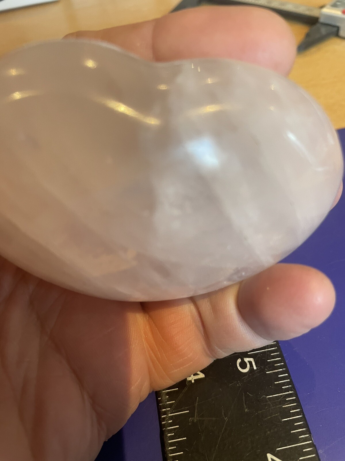 Large 8 cm 278 Grams Rose Quartz Puff Heart Crystal Love U.K. Seller F1#7