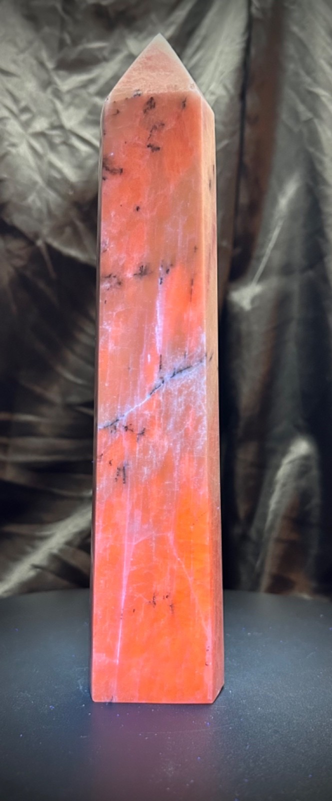 9″ Amazing Kunzite Tower 1b 14.4oz (863 grams) UV Reactive