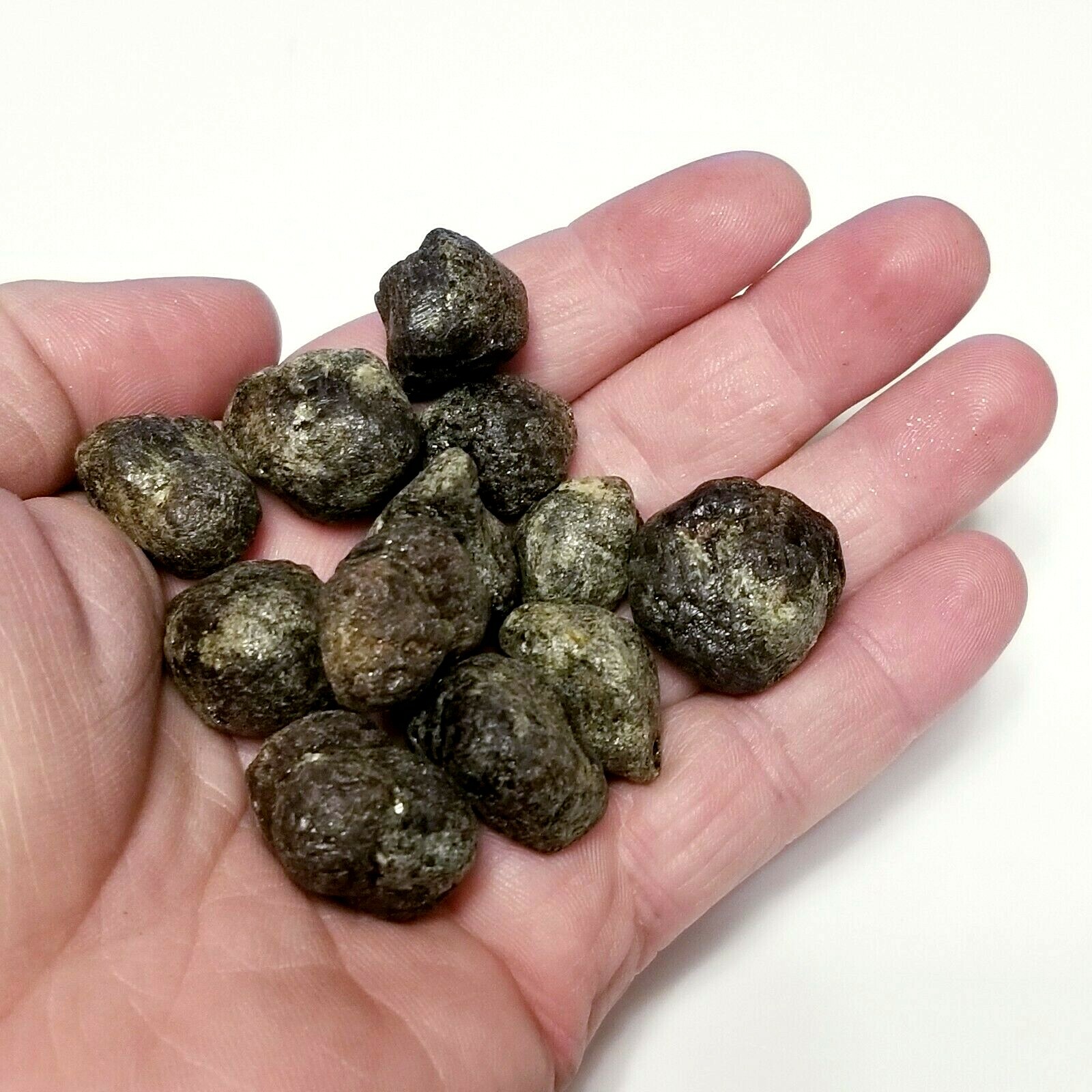 1/4 lb Rough Natural Red Garnet Gemstone Crystal Tumbling Cabbing Healing Gem
