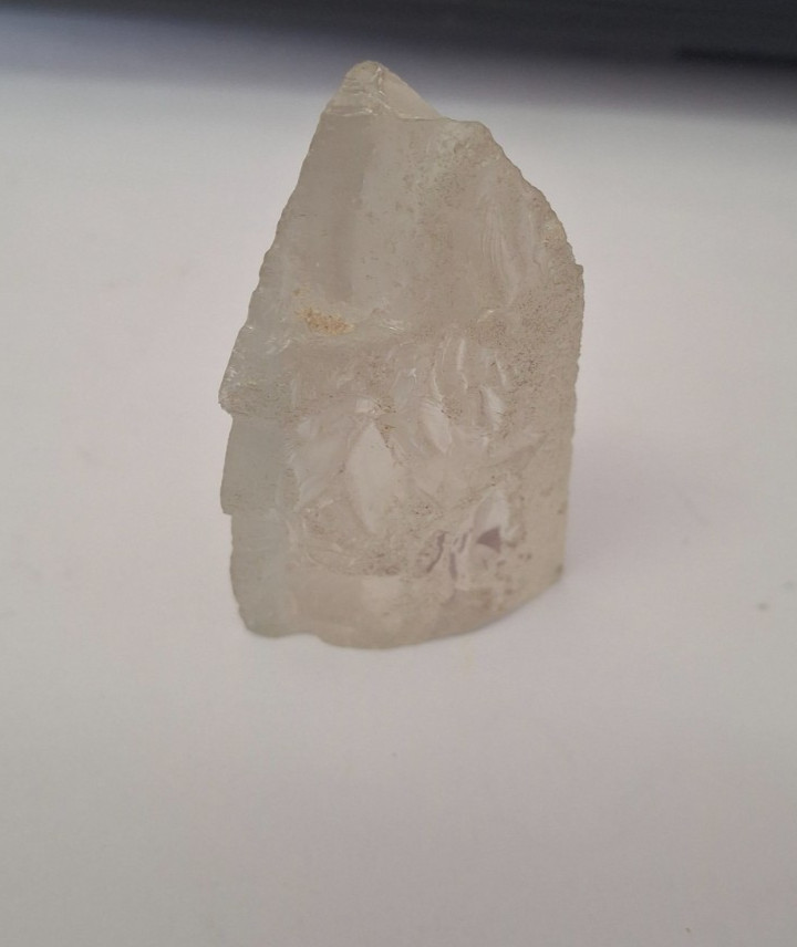 150.75 clean facet grade topaz crystal … Stanthorpe Aus. 46 mm x 26 mm x18 mm