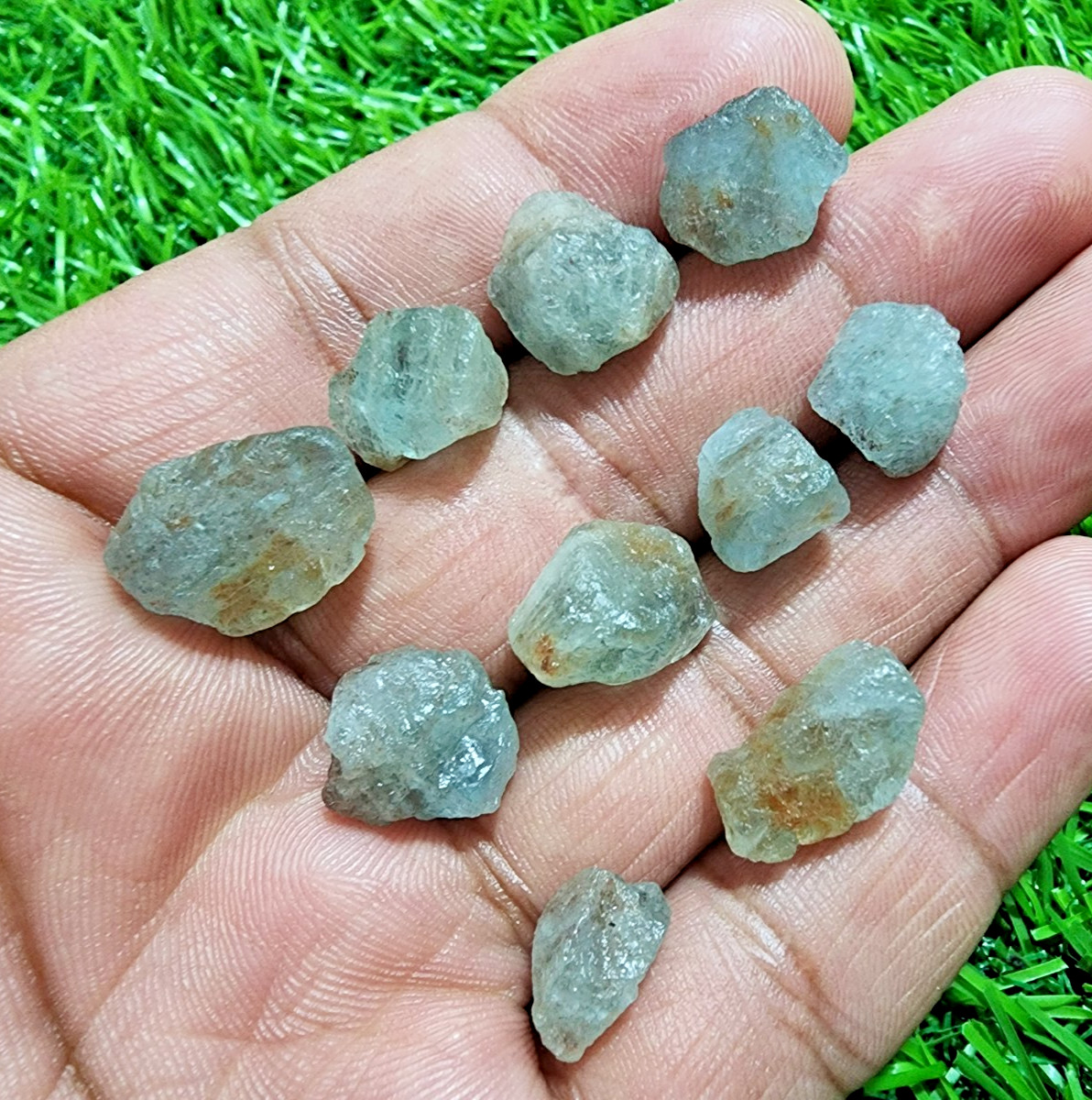 10Pcs Awesome Blue Aquamarine Gemstone Rough Lot 10-17mm Aquamarine Raw Stones