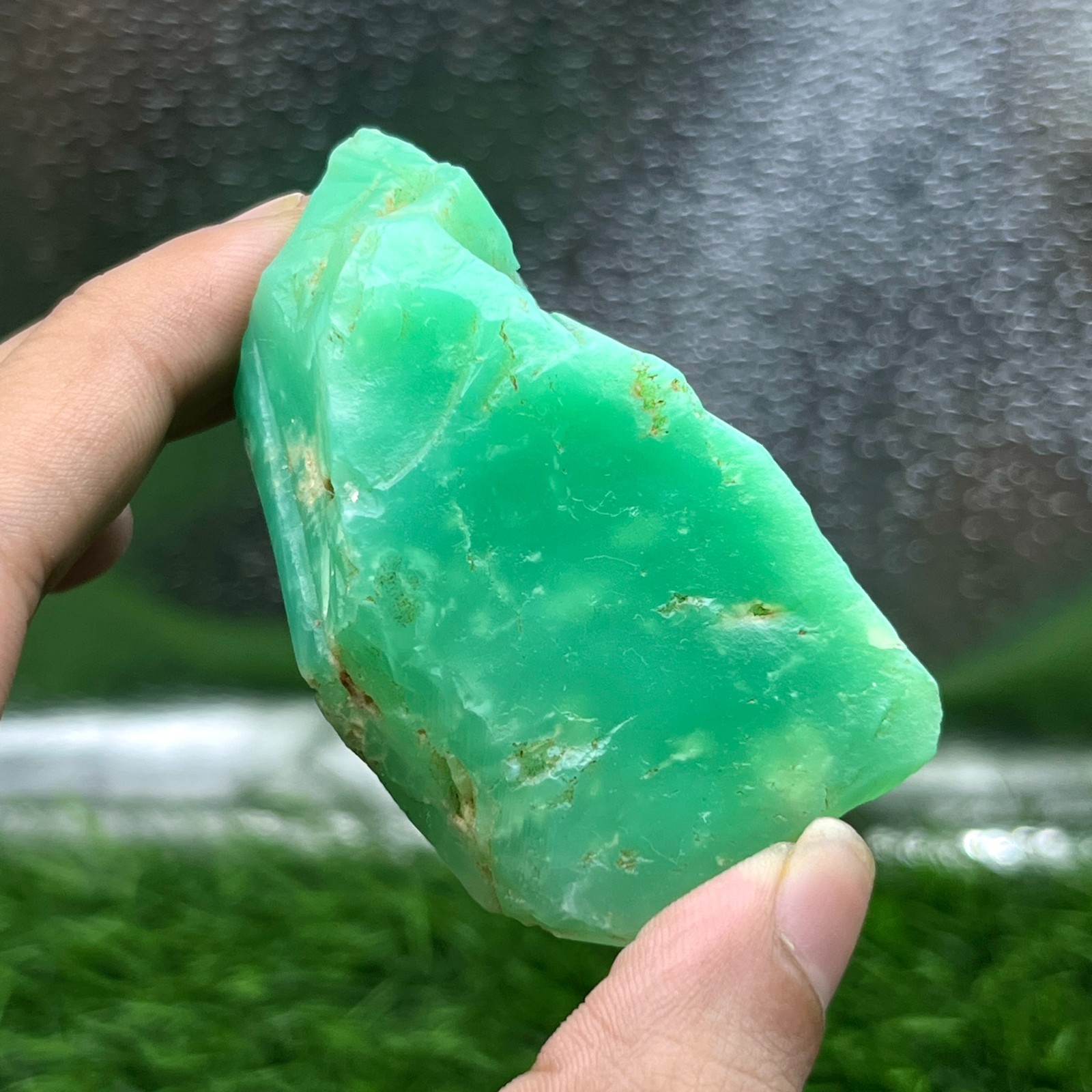 Rare Green Chrysoprase Rough Stone 639Ct Natural Gem Specimen Nugget