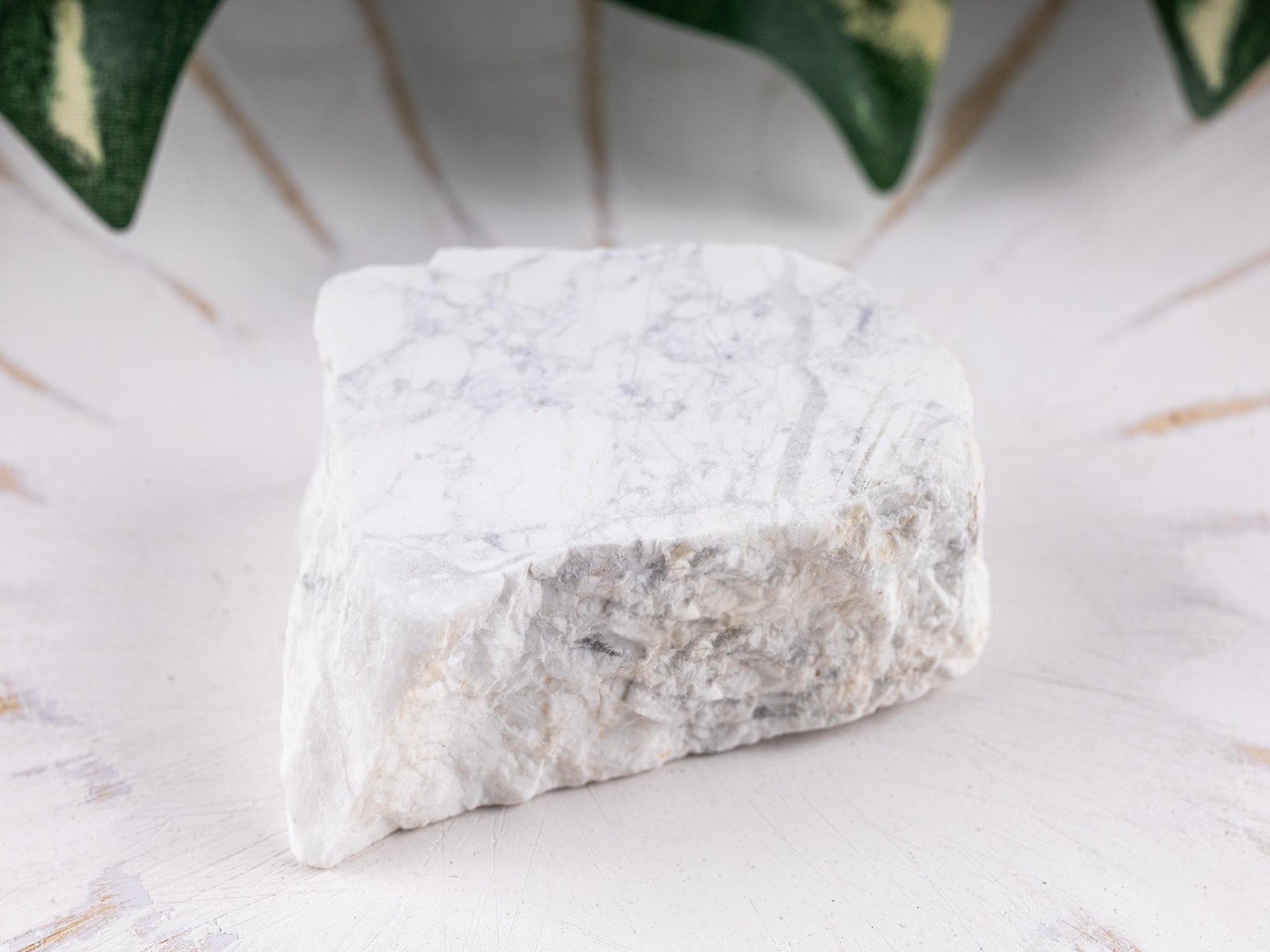 White Howlite Raw Crystal Stone – Healing Crystals and Stones for Meditation, Re