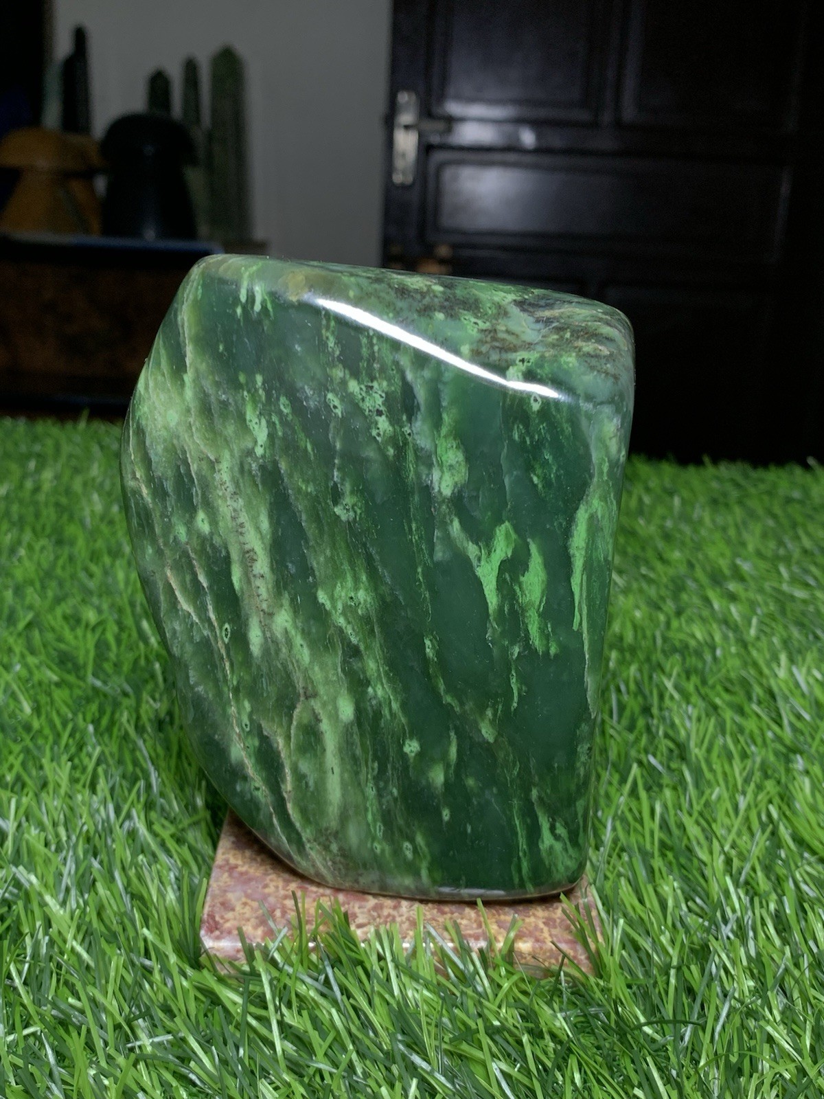 900g Natural Green Nephrite Jade Block Specimen 4.3″ Polished Lapidary Rough