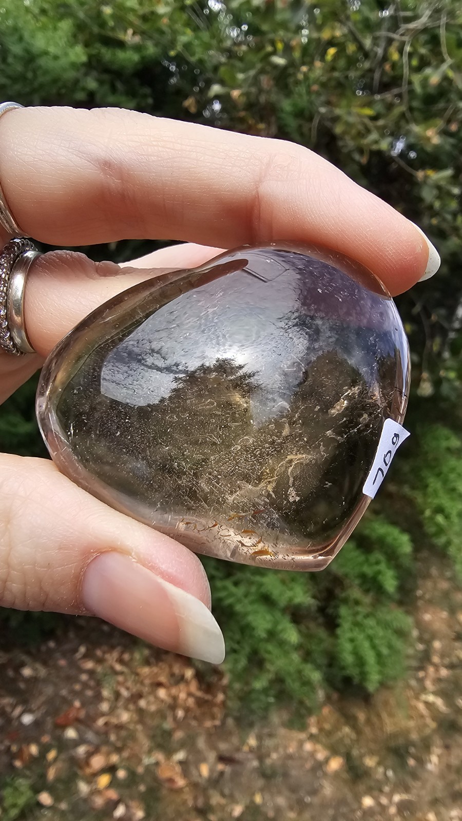 A grade Smokey Quartz heart Palmstone crystal Rainbows 70g 5cm Smoky