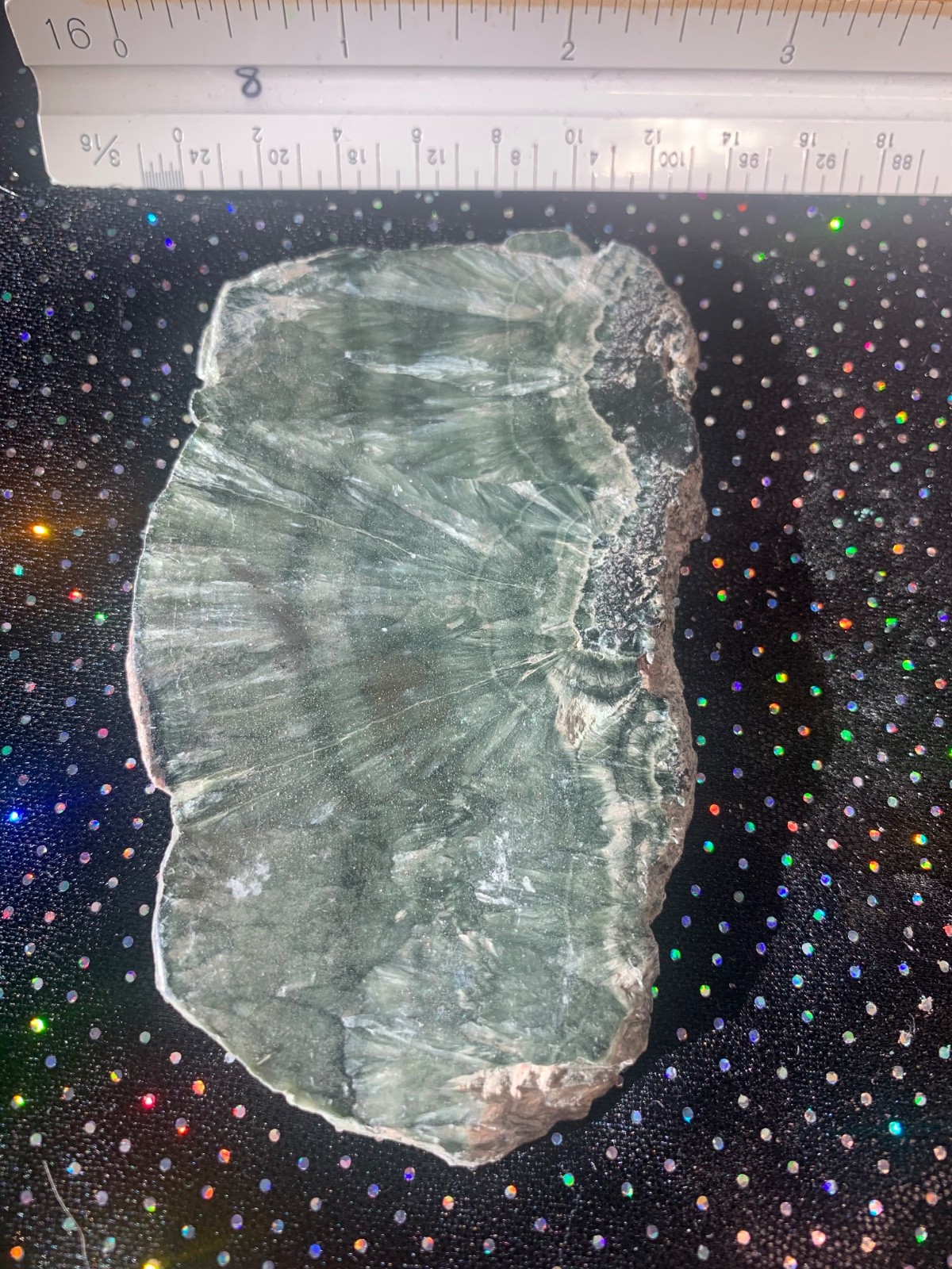 Seraphinite EXCELLENT SPECIMEN olive green crystal flat