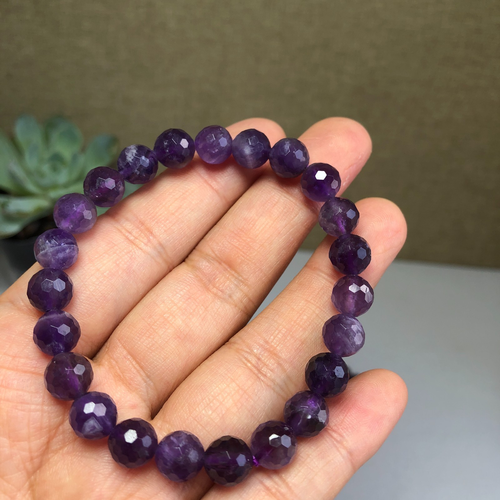 5Pcs Wholesal Natural Dreamy amethyst bracelets Crystal ball sphere facet 8mm