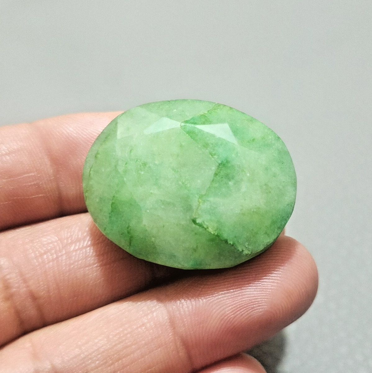 Ultimate A+ 122.05 Crt Green Brazilian Emerald Oval Shape Loose Gemstone Jewelry