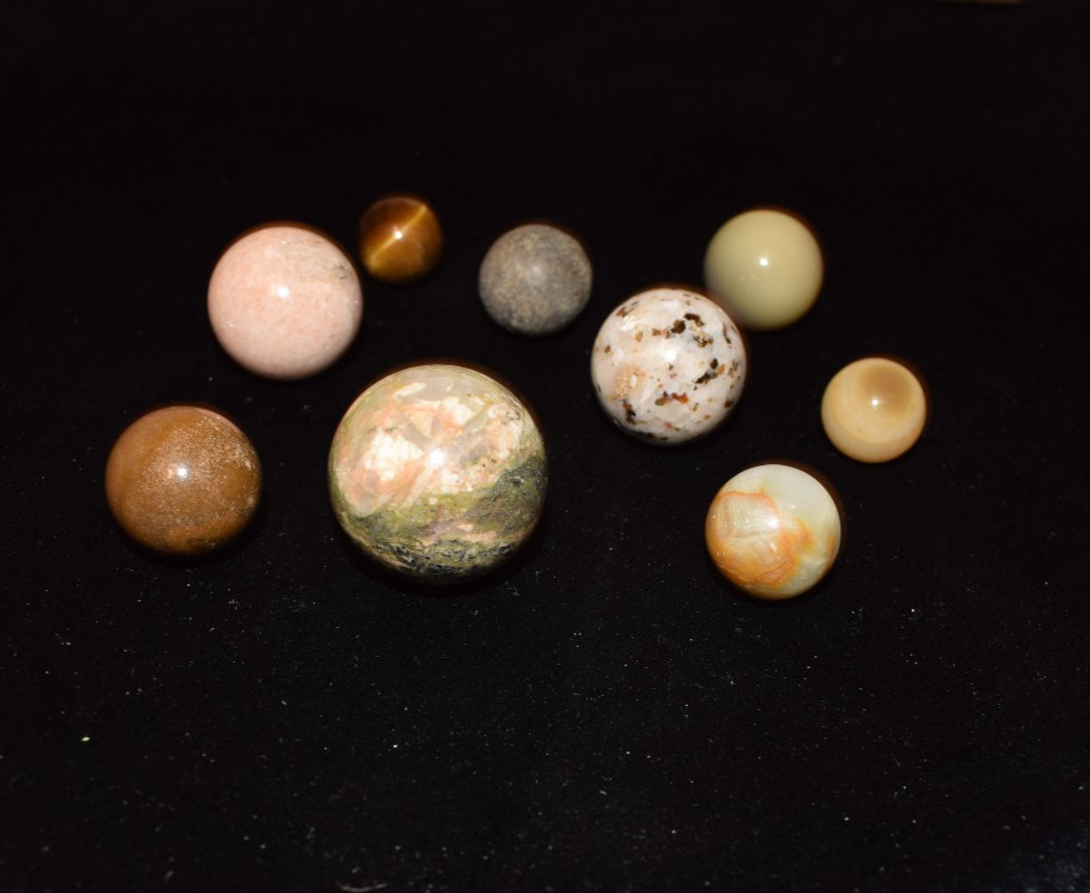 👀⏩ Lot of 10 Choice Picks Mixed 👽 Mineral Collector Marbles mixed sizes ⭐