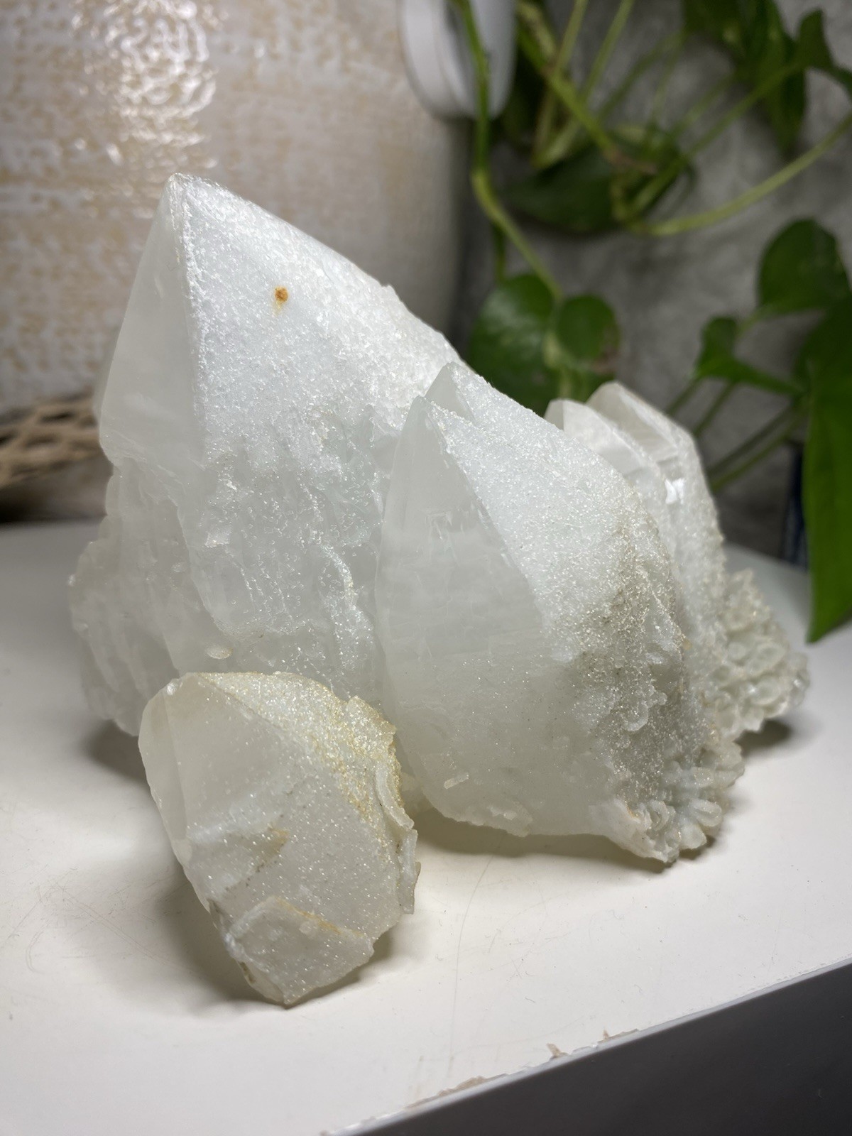 2 Lb 6.35 Oz Druzy Candle Quartz Specimen