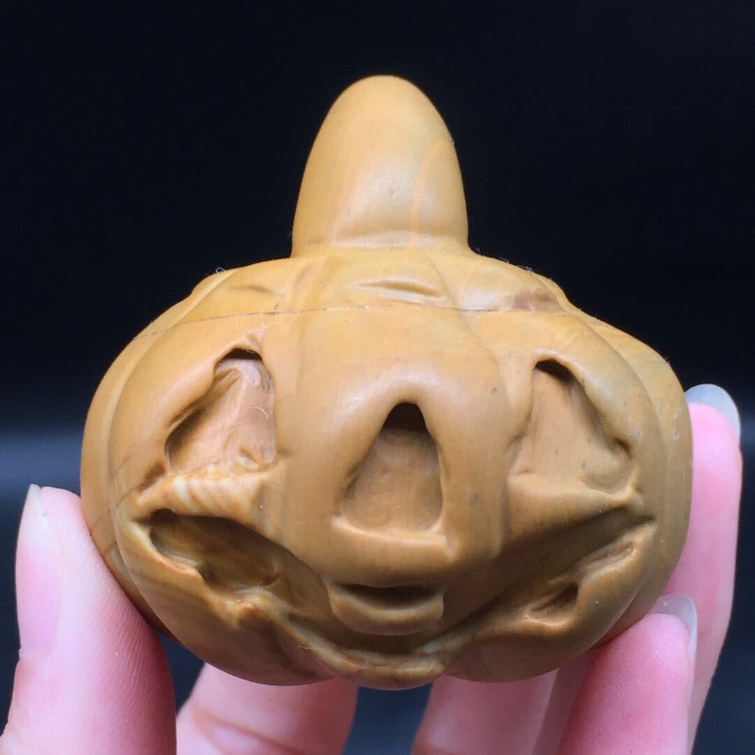 Natural Songhua Stone Quartz Crystal Carved Pumpkin Halloween Decora Healing 1Pc