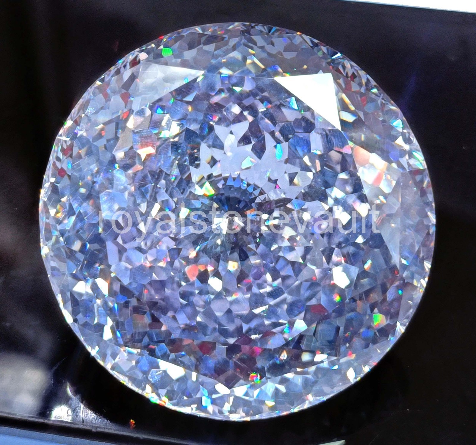 440.65 Ct Natural White Sapphire Round Shape IGL Certified Loose Gemstone 5AOF