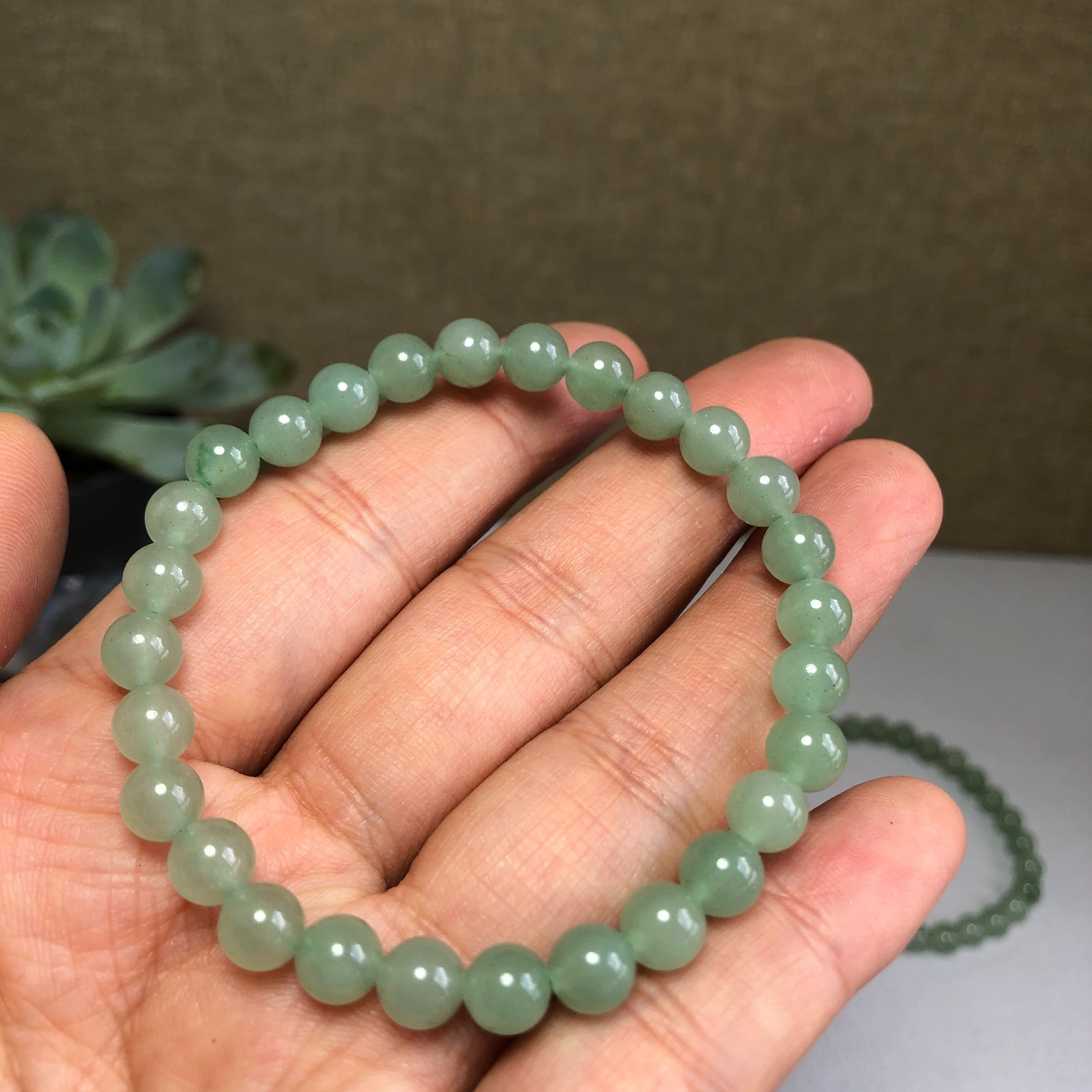 5Pcs Wholesal Natural AVENTURINE Agate Stone bracelets Crystal ball sphere 6mm