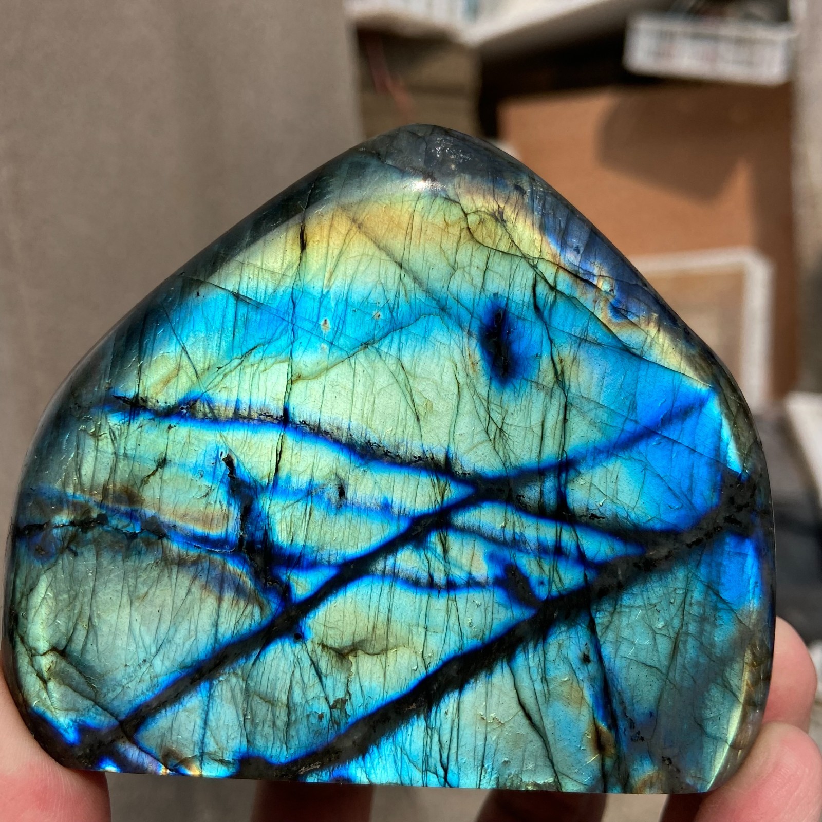 475G Natural Labradorite Gorgeous Feldspar Crystal freeform Specimen Healing