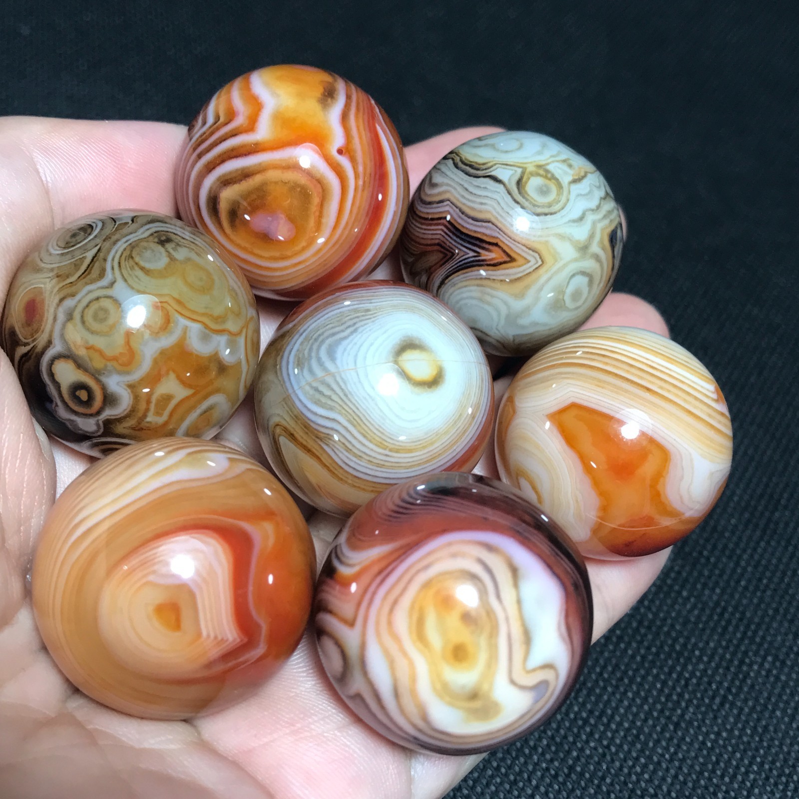 191g 7pcs 26mm Polished Silk Banded Lace Agate Ball Madagascar+base 477