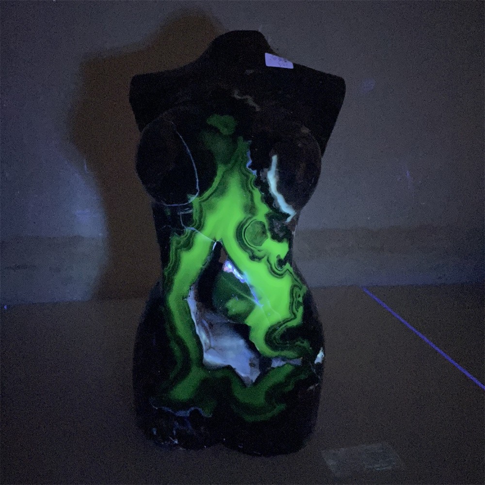 13.9LB 12.6″ Natural A++Fluorescent Agate Laby Body Statue Carving Crystal