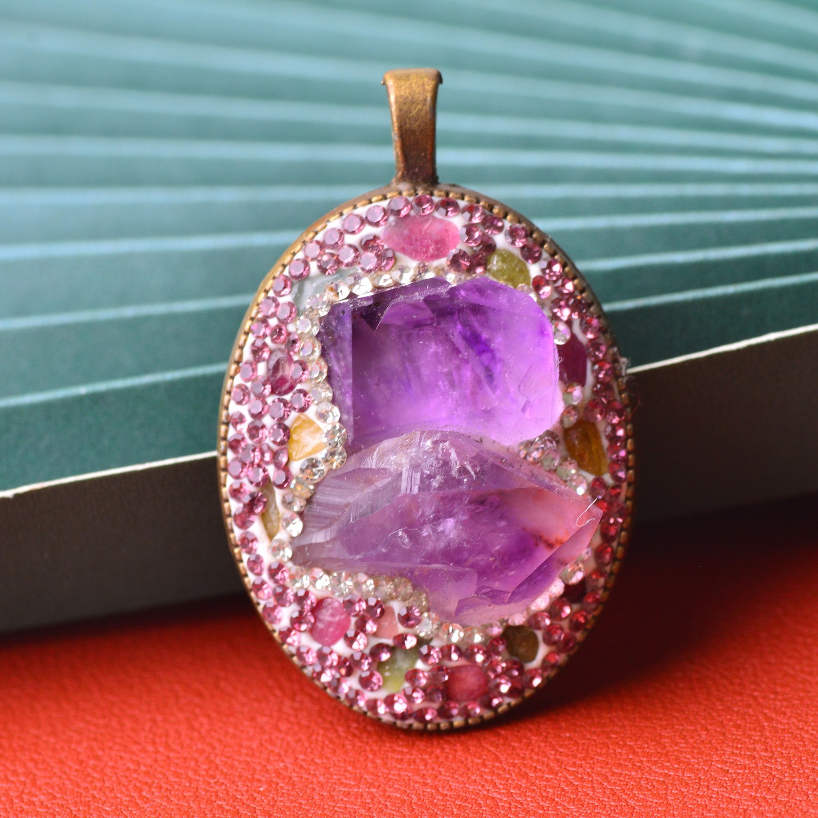 Amethyst raw stone inlaid alloy necklace gemstone jewelry Energy Crystal