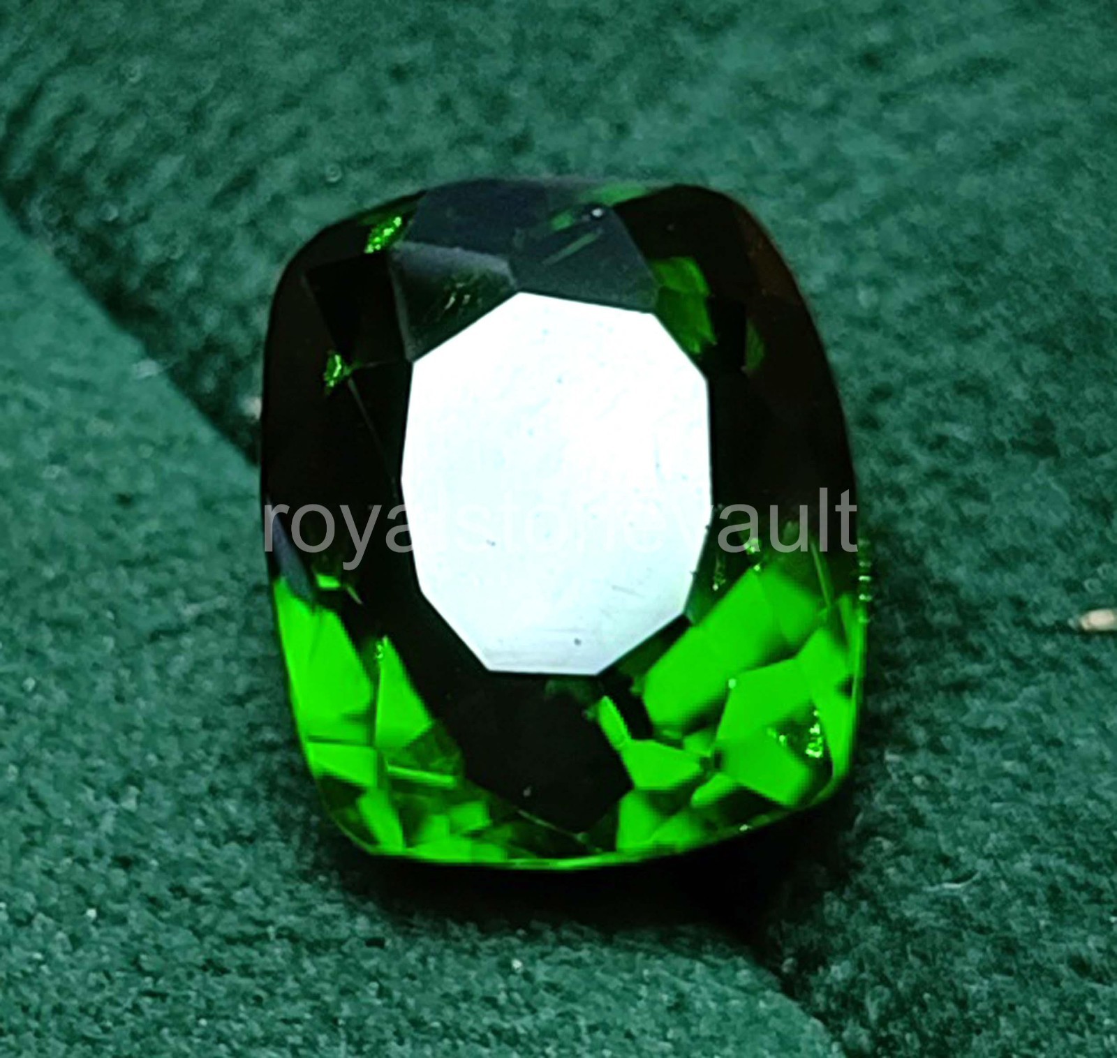 9.20 Ct Natural Green Emerald Cushion Cut Loose Gemstone IGL Certified – 5AOS