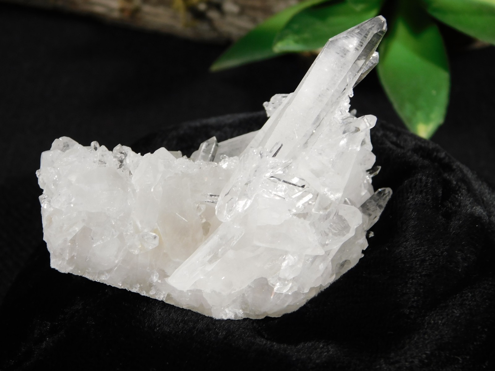 SUPER! TRANSLUCENT Quartz Crystal Cluster Collier Creek ARKANSAS 75.2gr