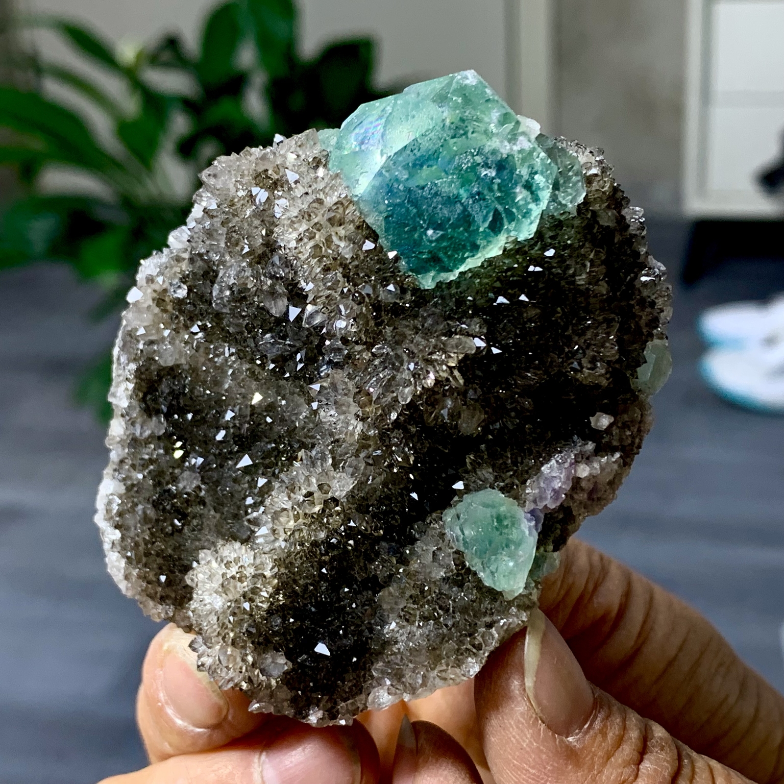163G Rare Transparent blue-green Cube Fluorite Mineral Crystal Specimen/China