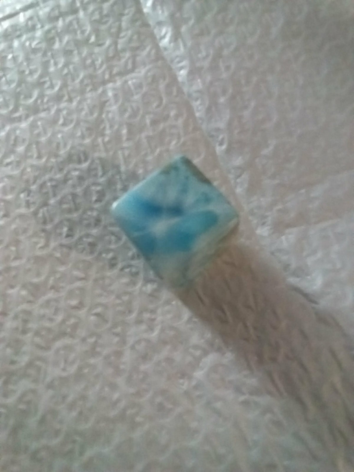 DOMINCAN REPUBLIC LARIMAR CUBE 27 pt 7 MM x 32 pt 4 MM