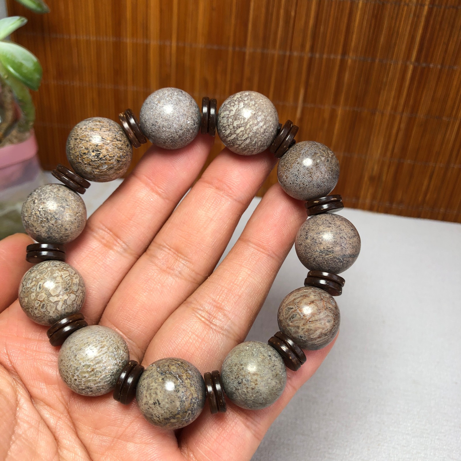 16+mm Natural dinosaur bone gemstone Crystal chain bracelet Specimen A9176