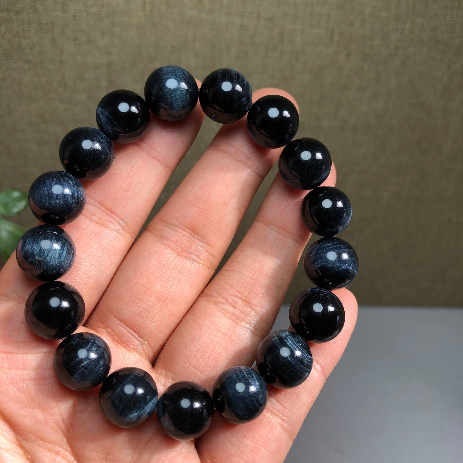 12mm Natural blue tiger eye Crystal Quartz chain beads bracelet 43g A1392