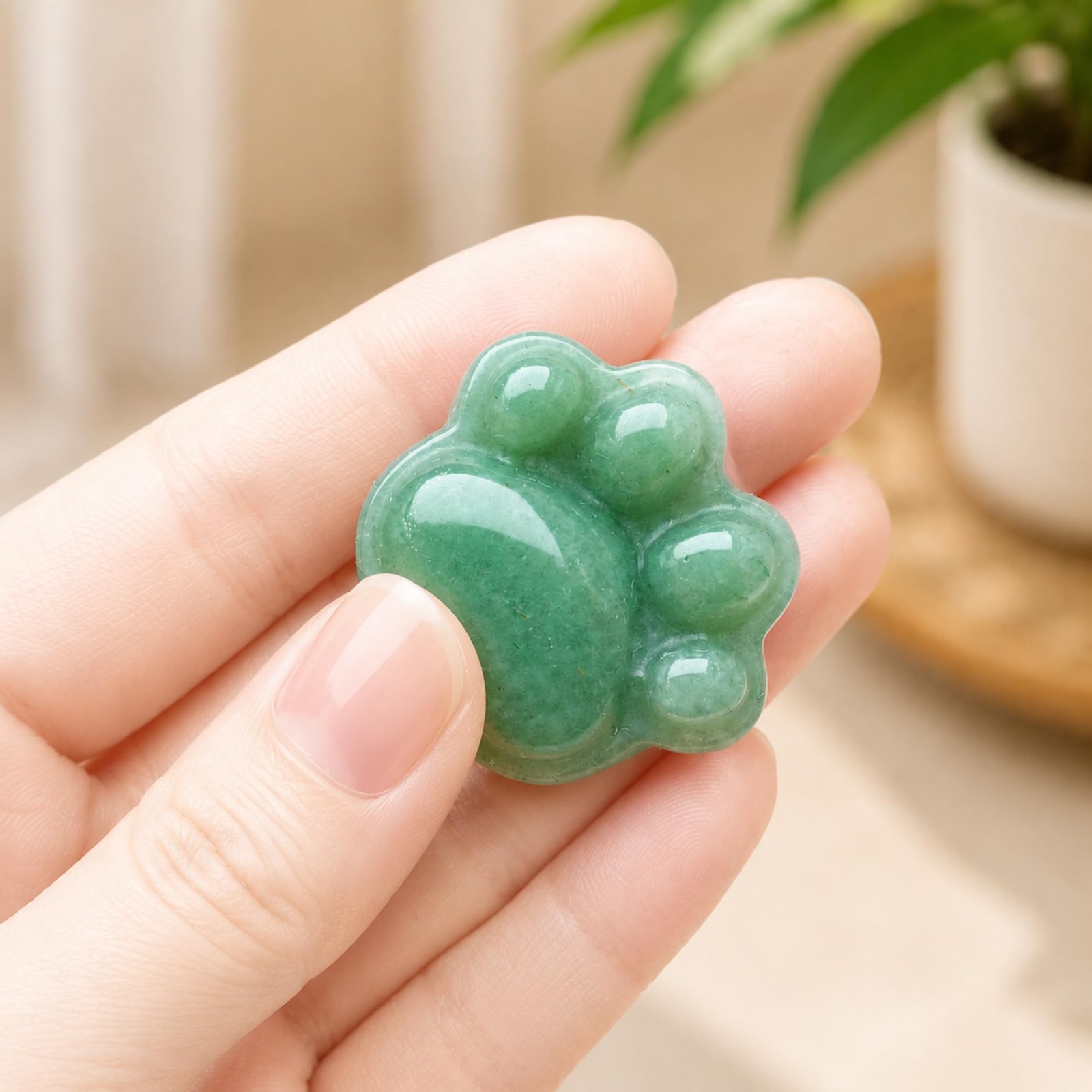 1.6 Inch Green Aventurine Cat Paw Worry Stone, Healing Crystal Palm Stone
