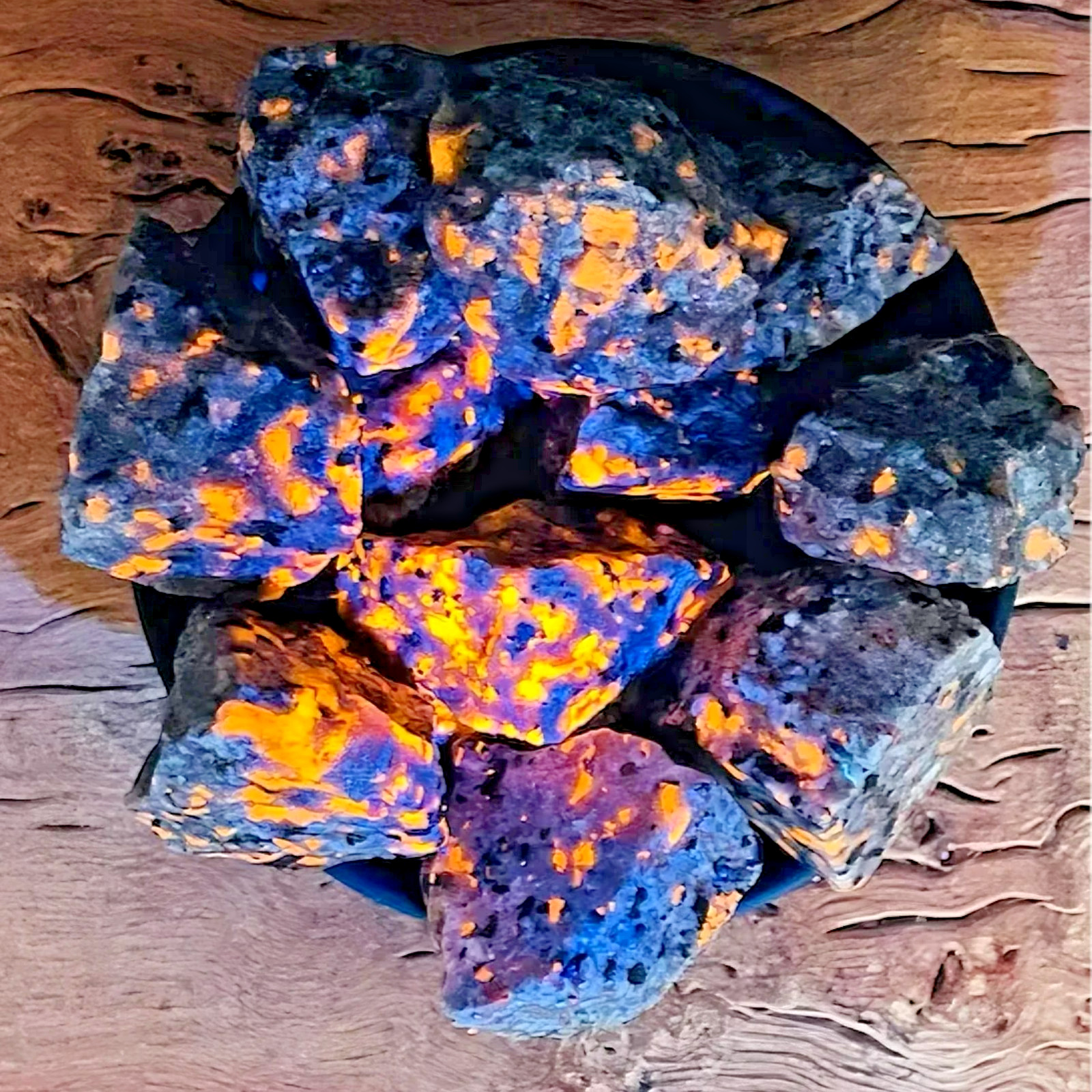 5pcs Natural Yooperlite Rough Stones UV Reactive Fluorescent Fire Rocks Specimen