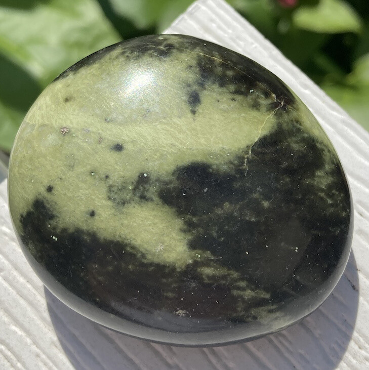 Handmade Polished LEOPARD SERPENTINE Crystal Palm Stone NYANGA ZIMBABWE 2.24″