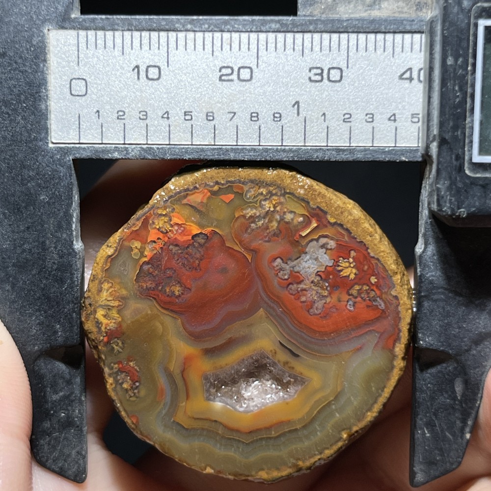 Natural half Rough Chinese Agate crystal geode Achat Nodule Hebei 49g D748