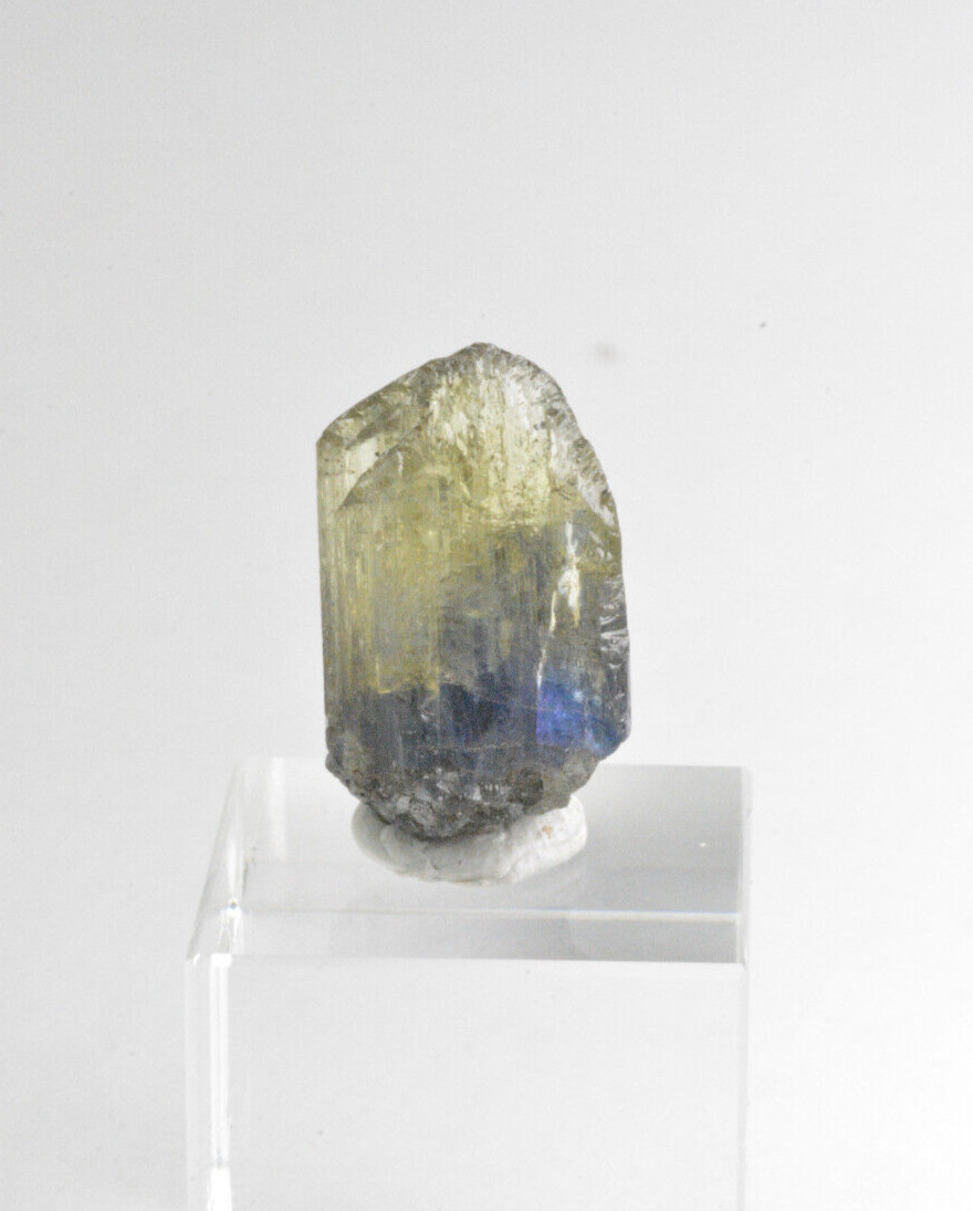 Catseye Bicolor Tanzanite, Merelani Hills, Tanzania, 2.9 grams