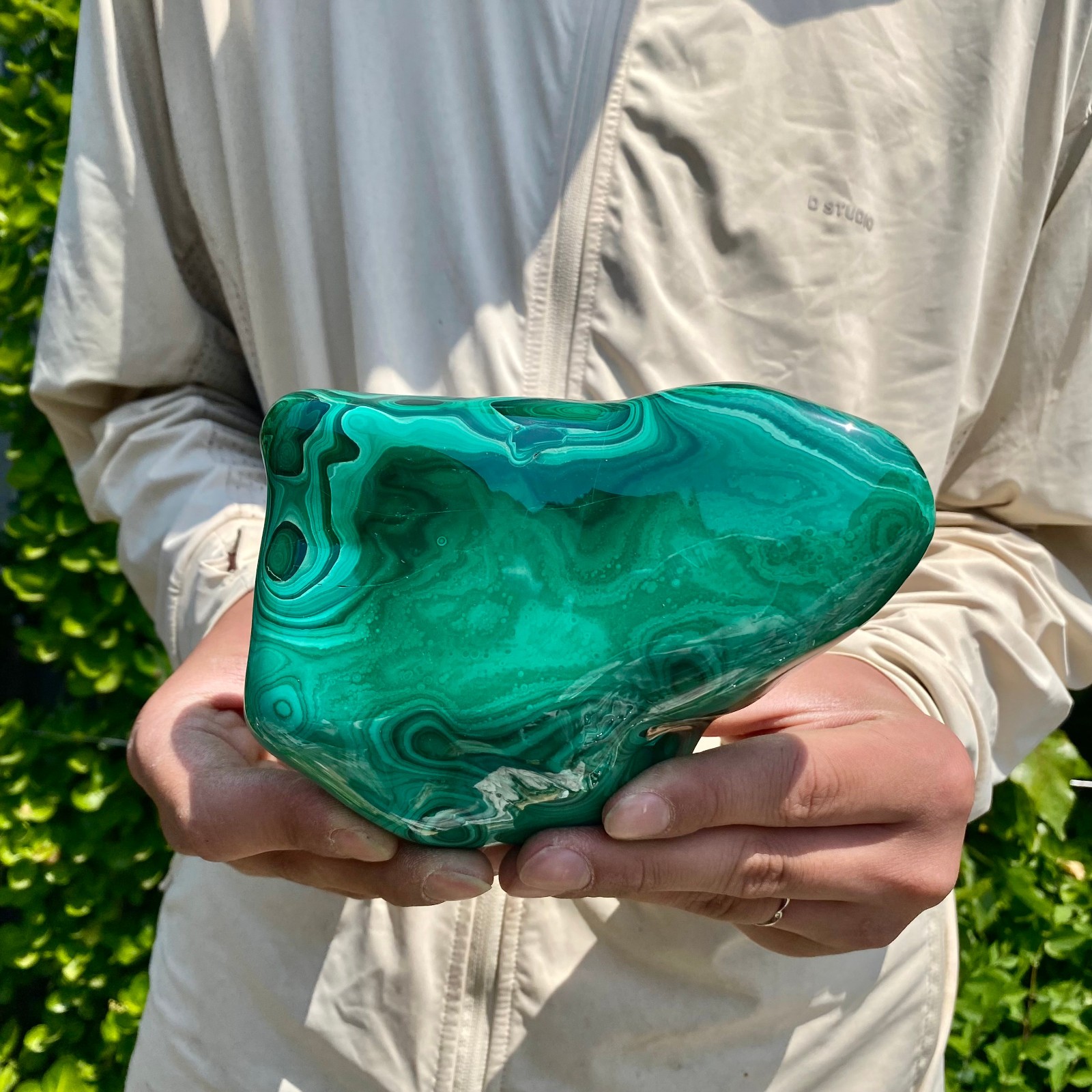 3.74LB Natural glossy Malachite transparent cluster rough mineral sample