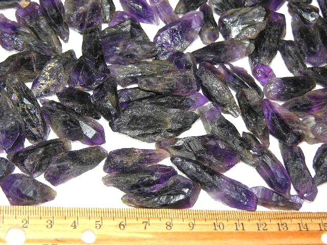 Amethyst crystals Zambia 1 ounce lots gemmy grape 3/4-1 1/2 inch 7-10 crystals