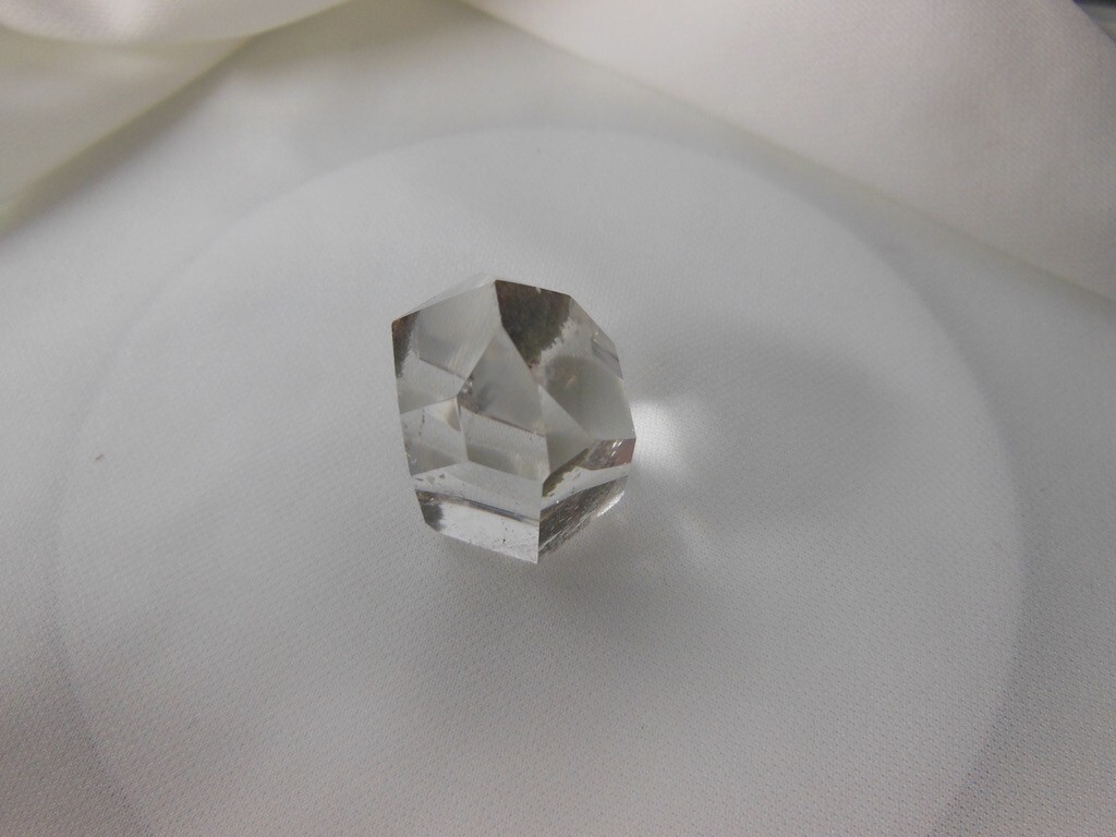 Natural Quartz Crystal / Clear Standup / Chlorite Crystals Inside “Moss Look”