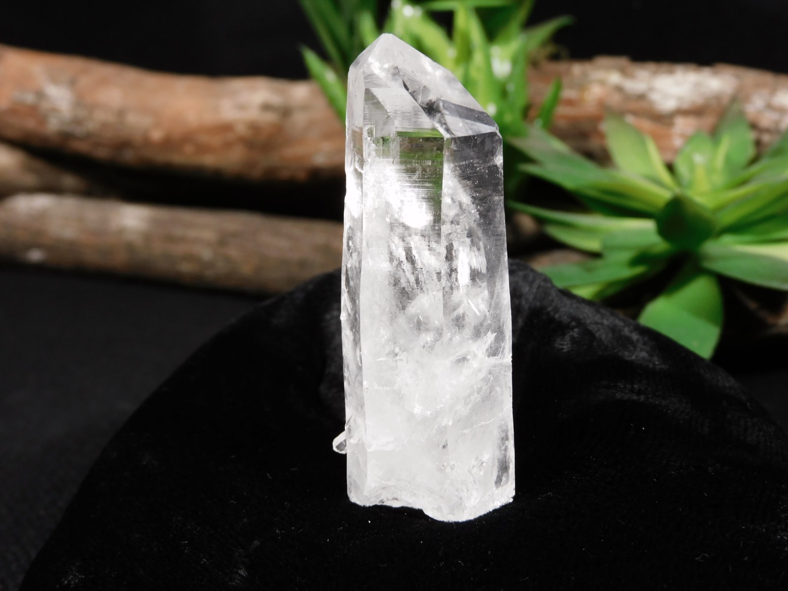 Smaller SUPER Translucent! QUARTZ Crystal 100% Natural Brazil 37.6gr