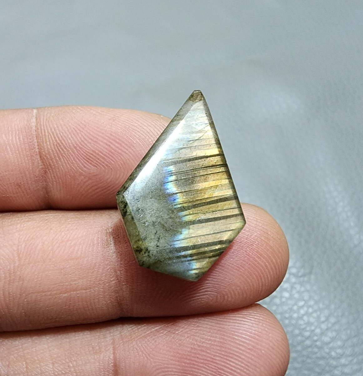 22 Crt Outstanding Labradorite Cabochon Coffin Shape Loose Gemstone For Jewelry