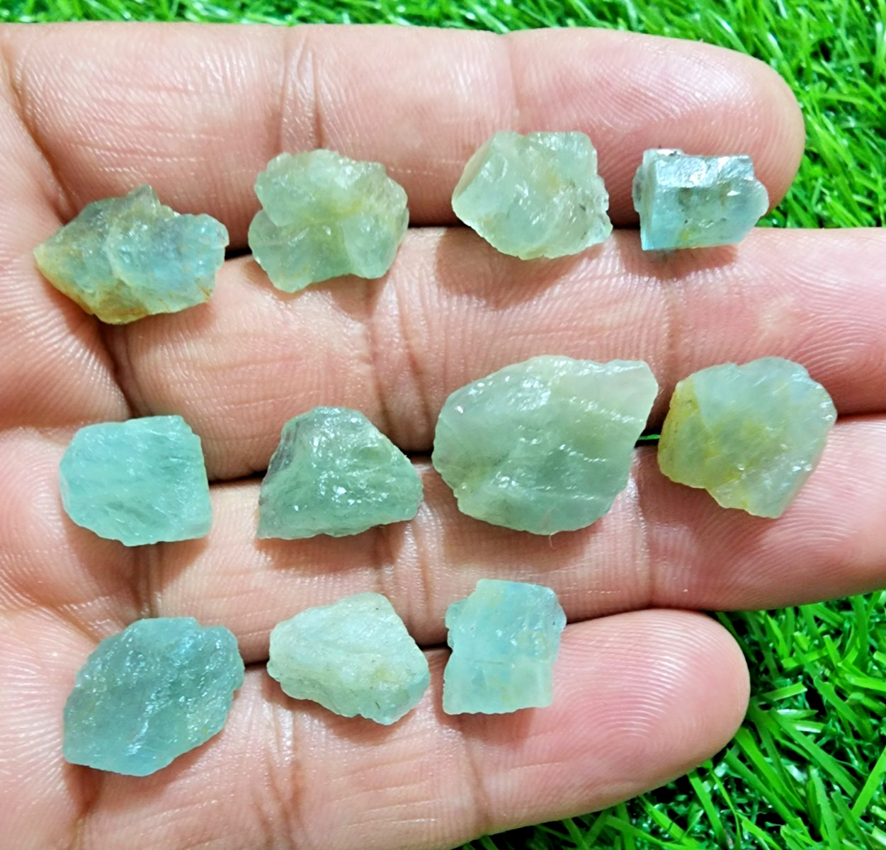 11Pcs Glowing Blue Aquamarine Gemstone Rough Lot 9-18mm Aquamarine Raw Stones