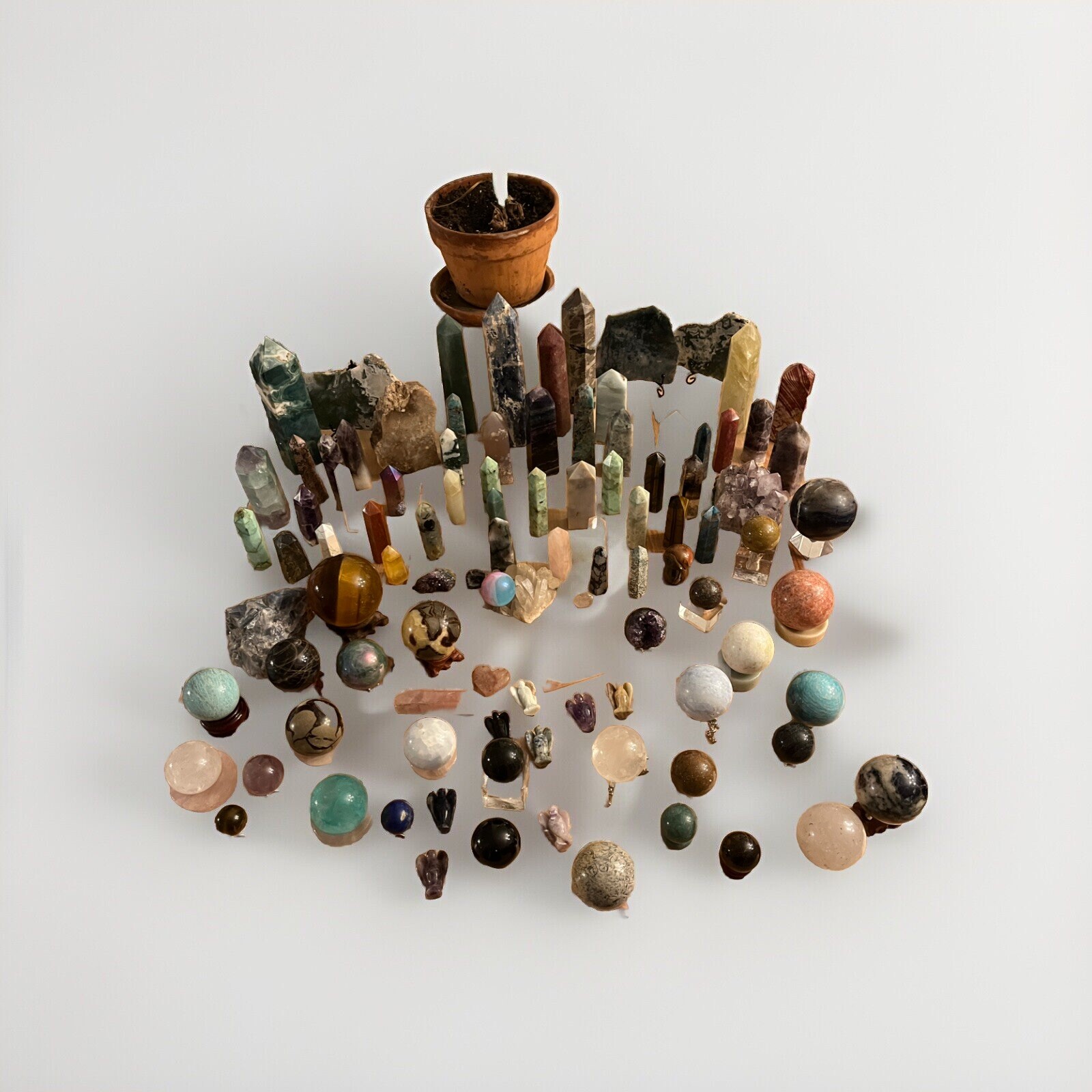 Crystal Scoop, Random Selection, Towers, Spheres, Palmstones | Gemstones Variety