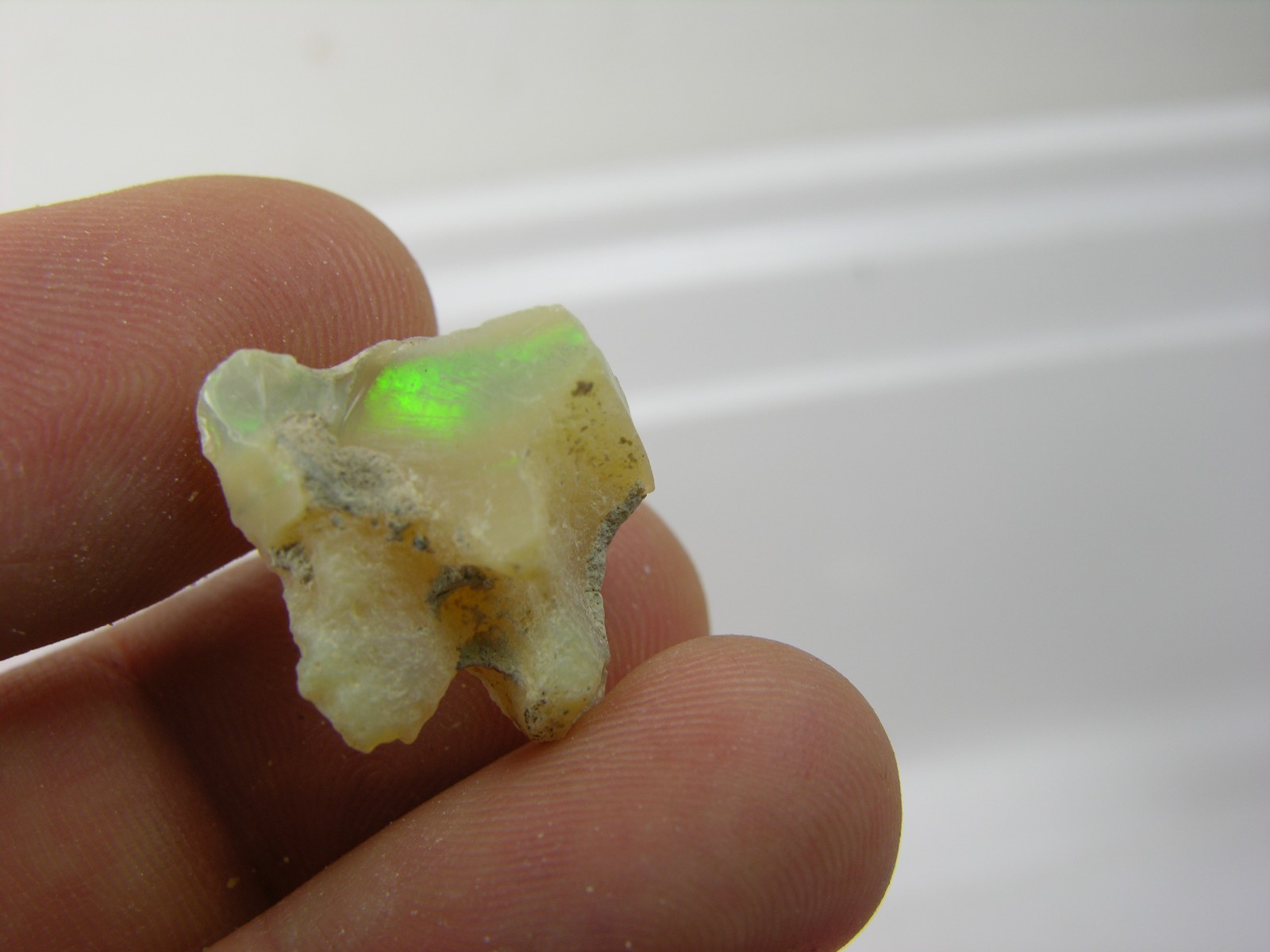 #1 7.50ct Ethiopia 100% Natural Uncut Rough Fire Opal Crystal Specimen 1.5g 17mm