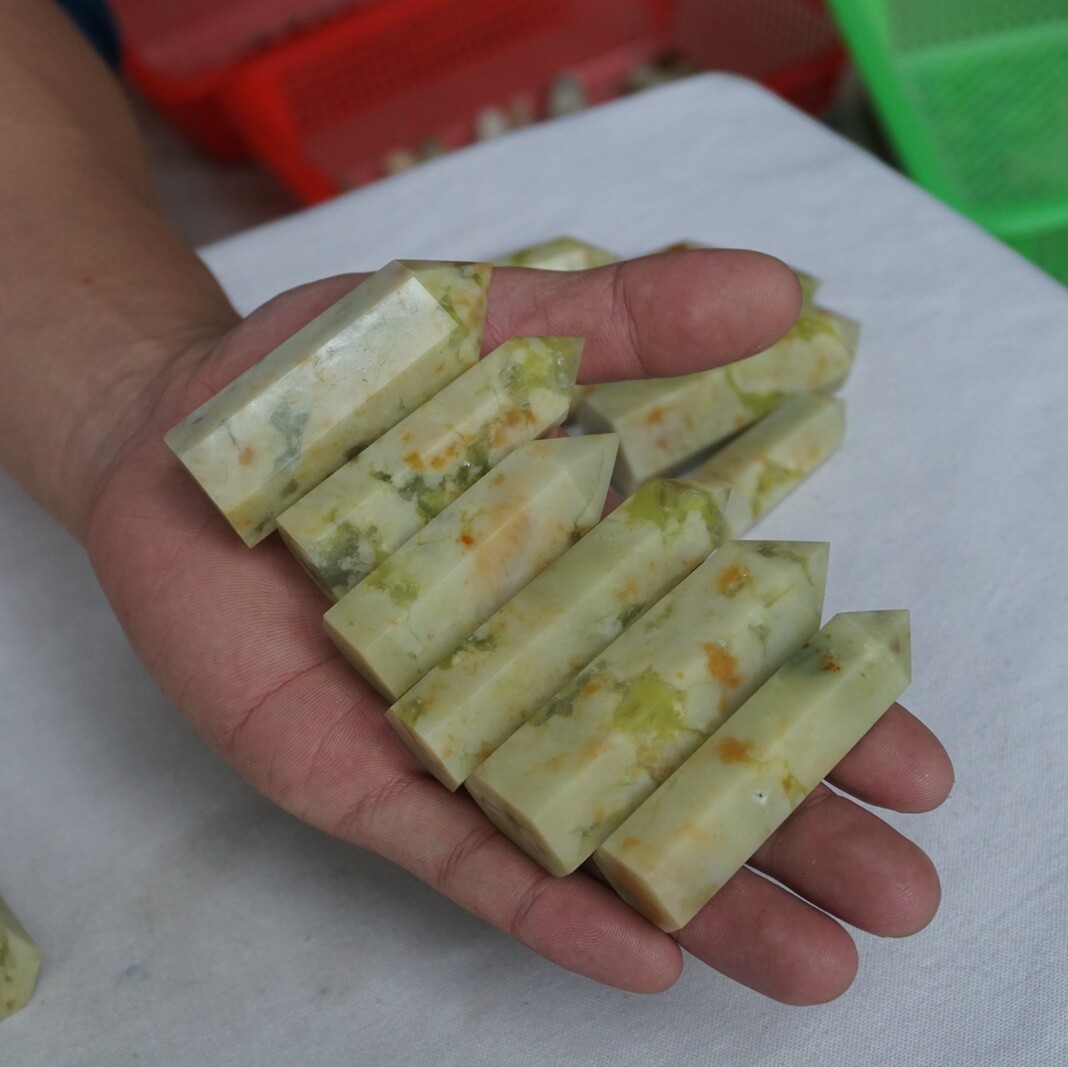 12 Pieces 1kg Natural Yellow Jade Crystal Tower Point Obelisk Polished Healing