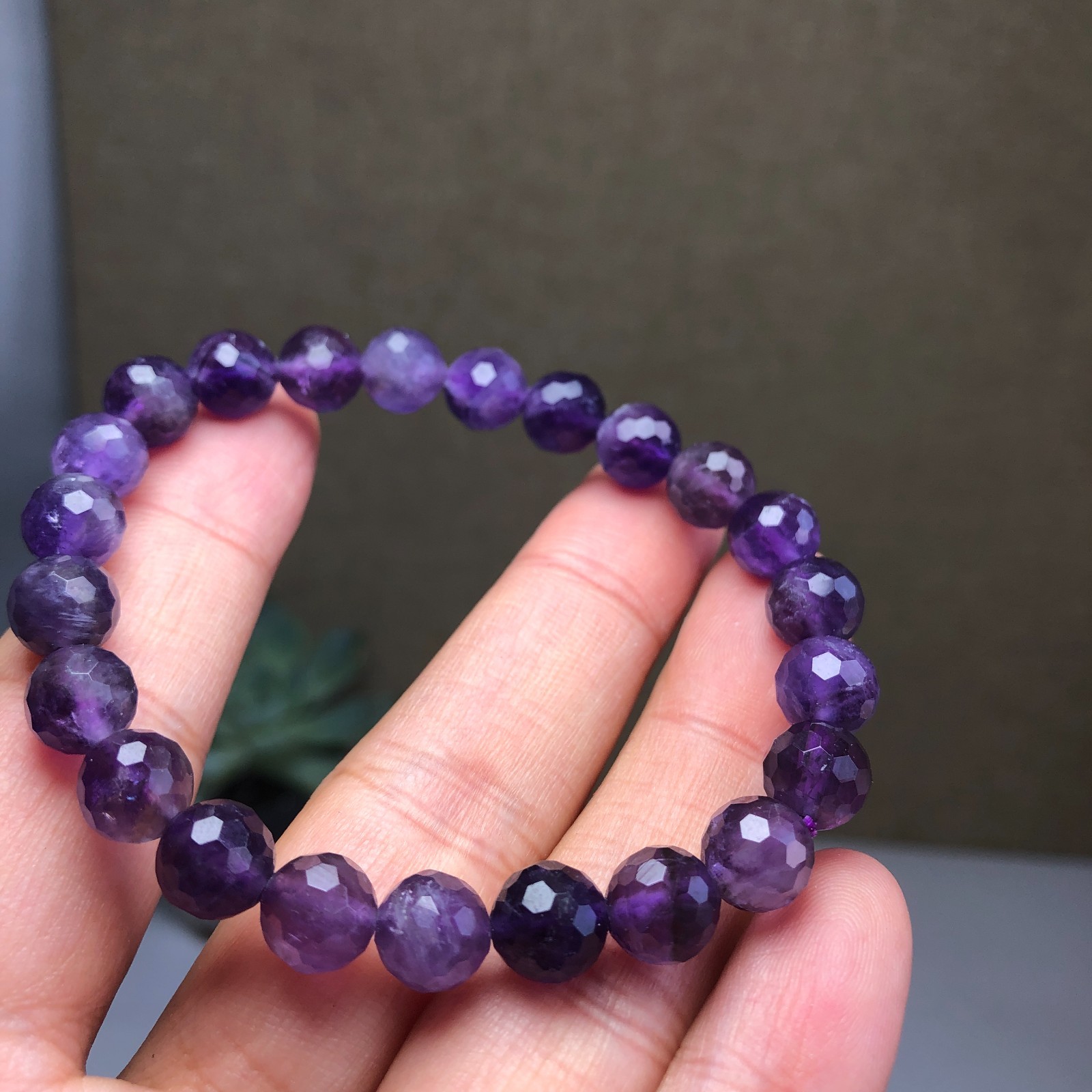 5Pcs Wholesal Natural Dreamy amethyst bracelets Crystal ball sphere facet 8mm