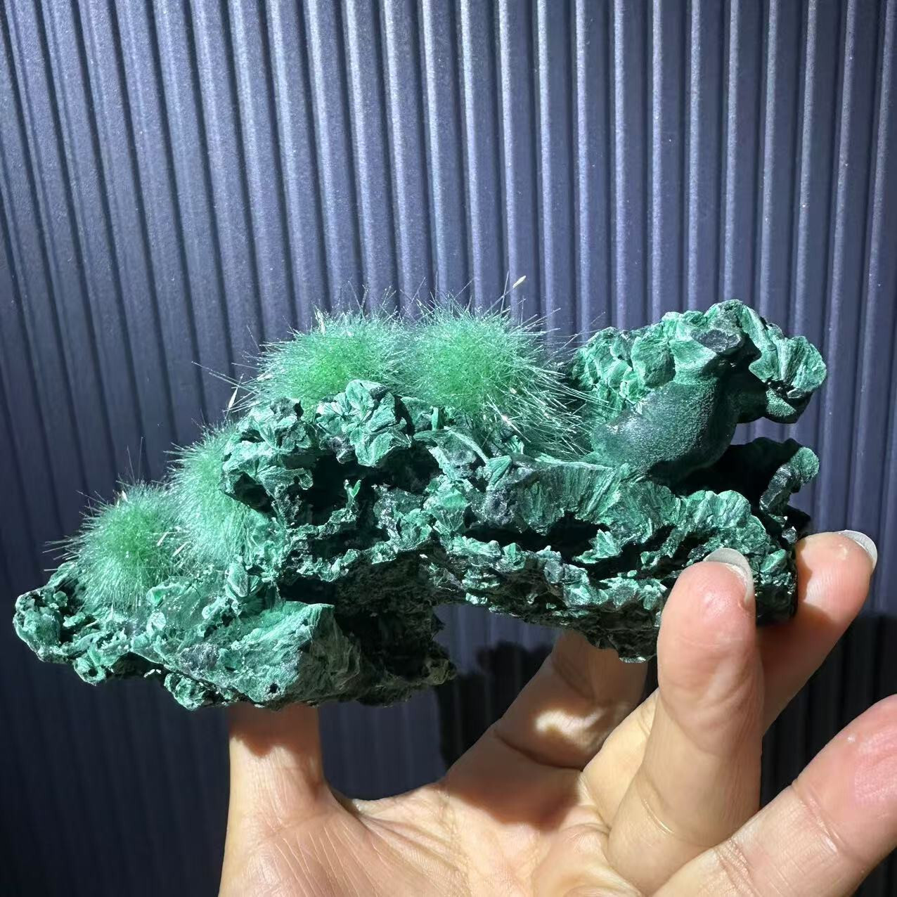 547g Natural malachite Crystal Quartz Ore Healing Mineral Specimen