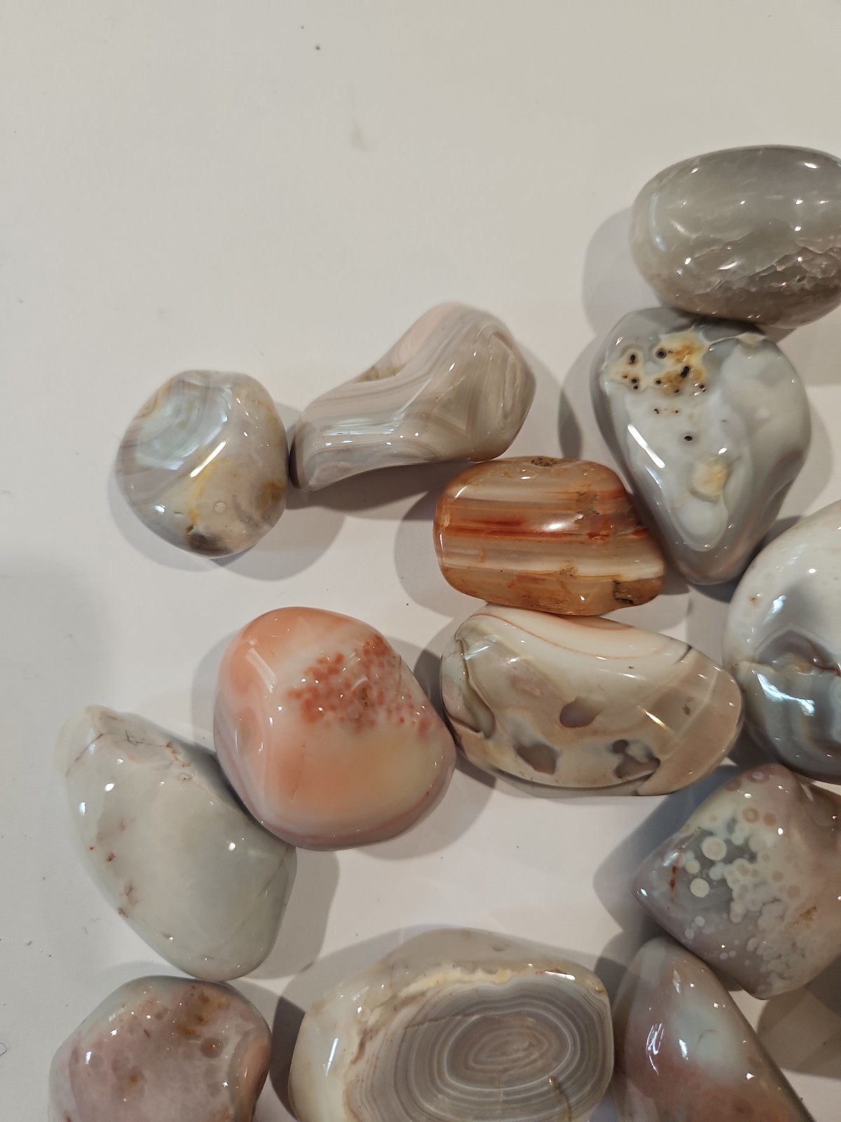 Botswana Agate Pebble, Botswana Agate Palm Stones, Wholesale Polished 15.8 Oz