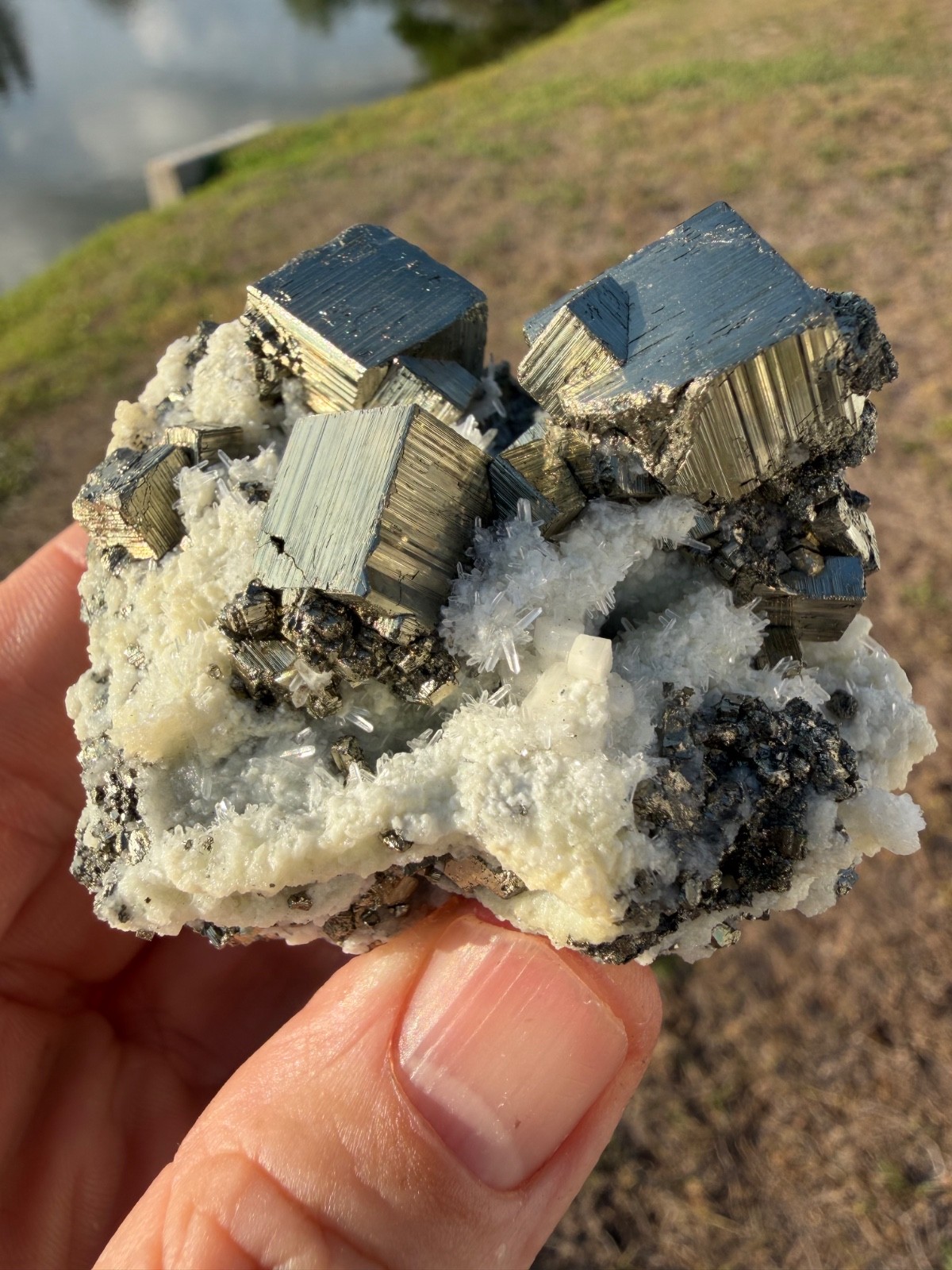 NICE PYRITE Crystal CUBE Cluster Huanzala Mine Peru 231 gr 3″
