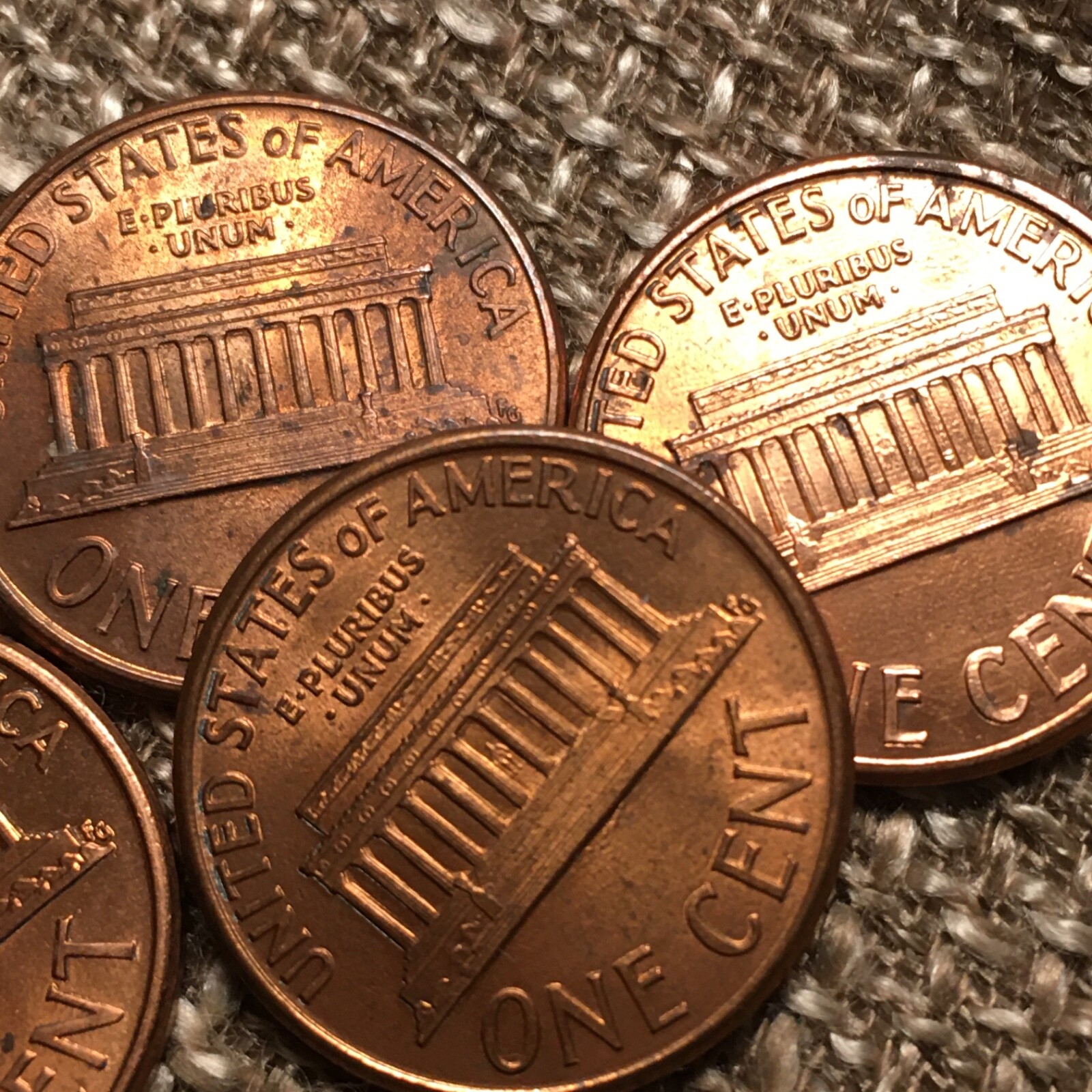 1992 penny close am no mint mark