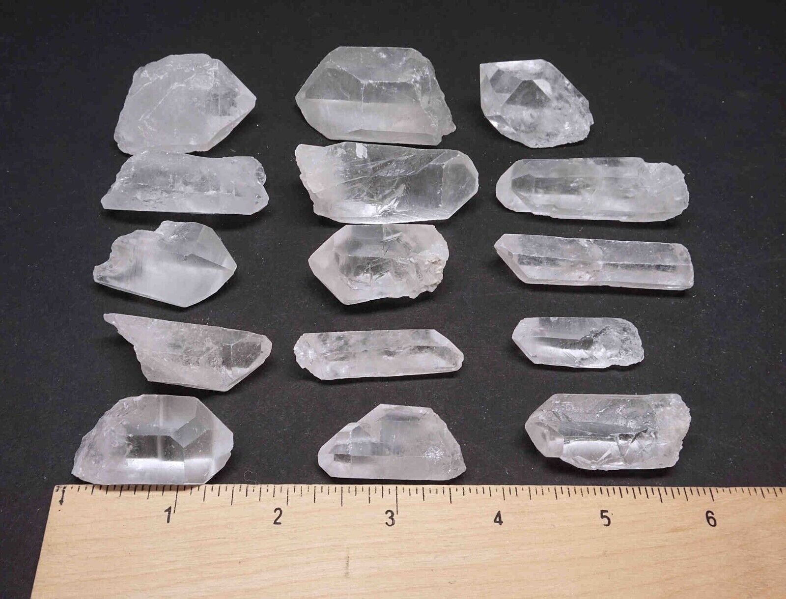 Quartz Crystal Points 10 Oz Box Raw Natural Clear Crystals Wholesale Gemstones