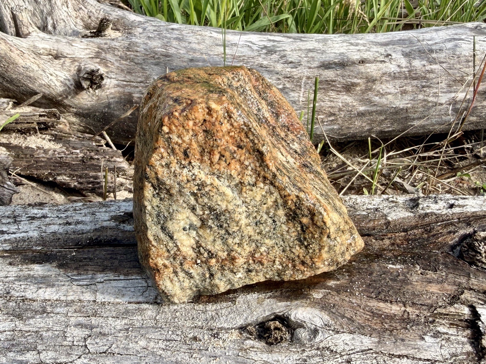 Natural Lake Michigan Rock Speckled Granite With Pink Hue Large LOOK! 👀 2.7lb+