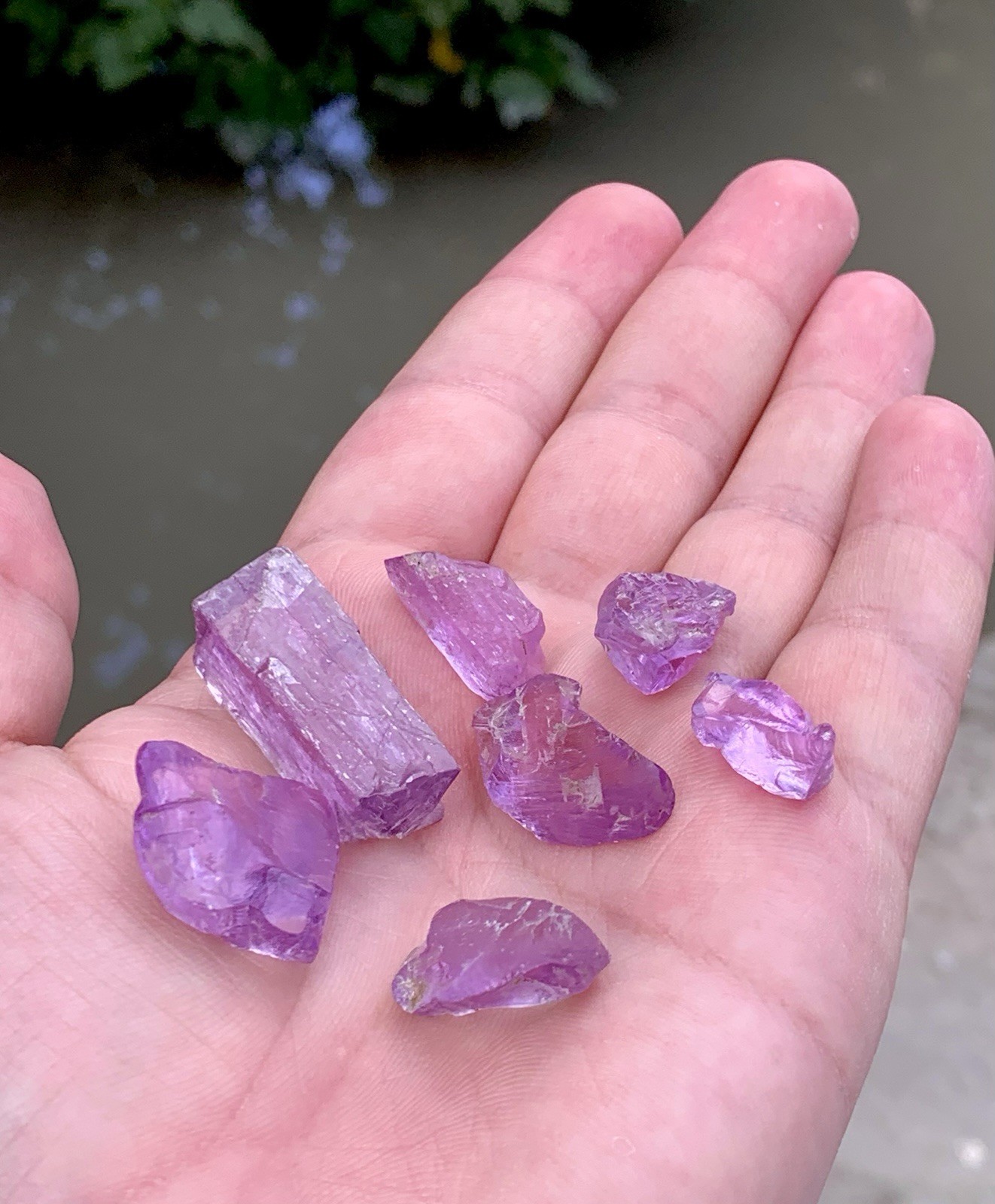 146 Ct Natural Kunzite Crystal From Afghanistan Gemmy Pink