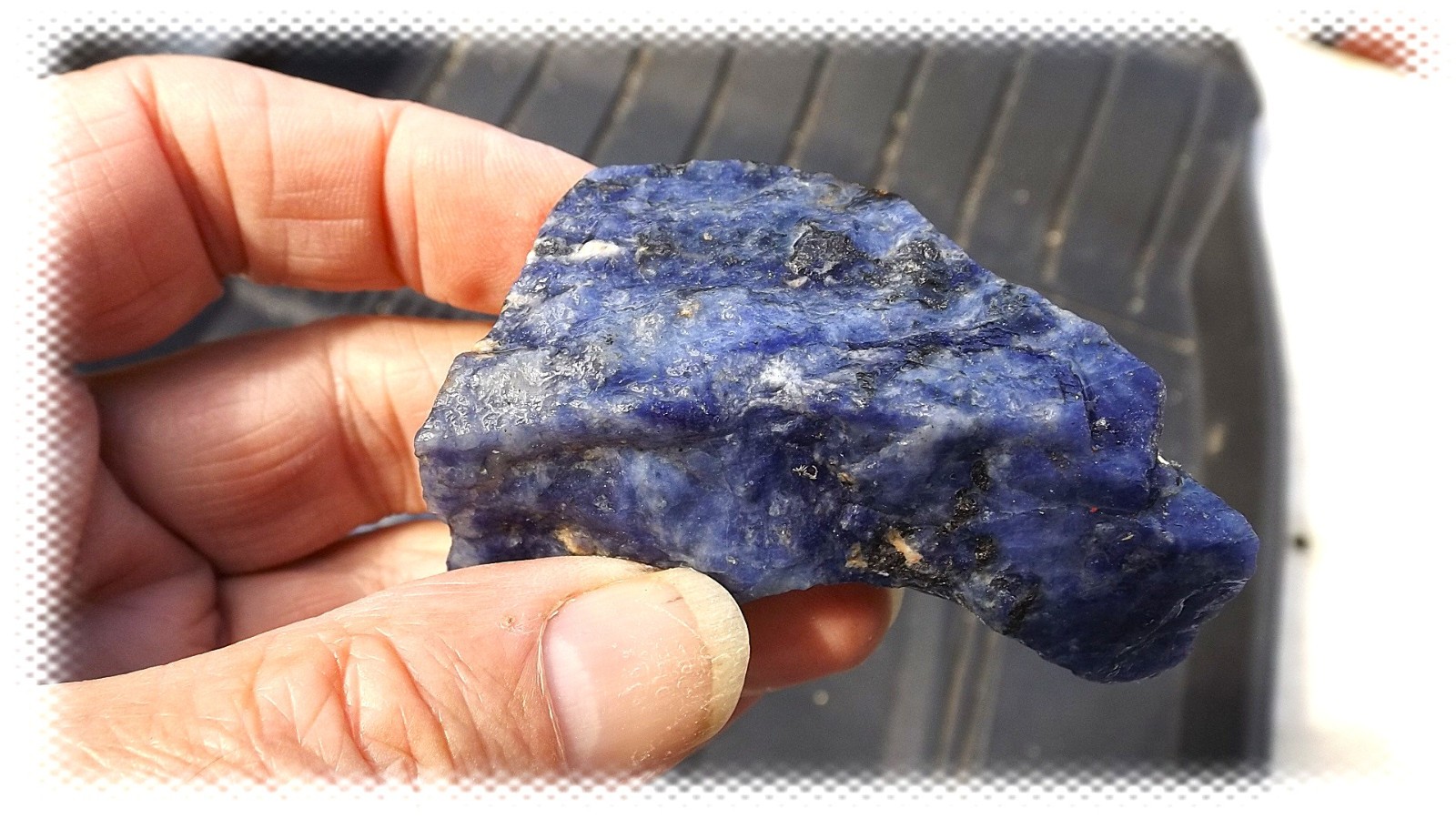 5 POUNDS Sodalite Crystal Pieces – Rough Stones – A Grade Raw Wholesale Rocks
